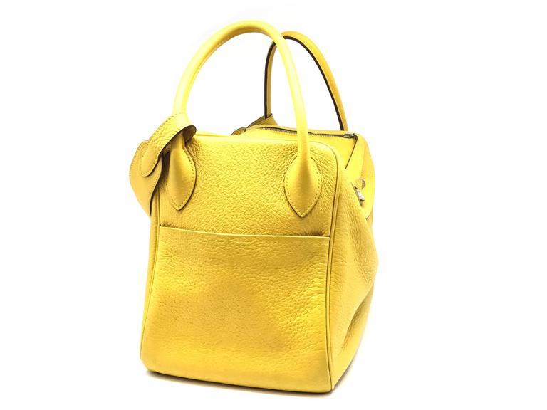 Hermes Lindy 34 Soleil Yellow Clemence Leather Shoulder Bag For Sale at  1stDibs