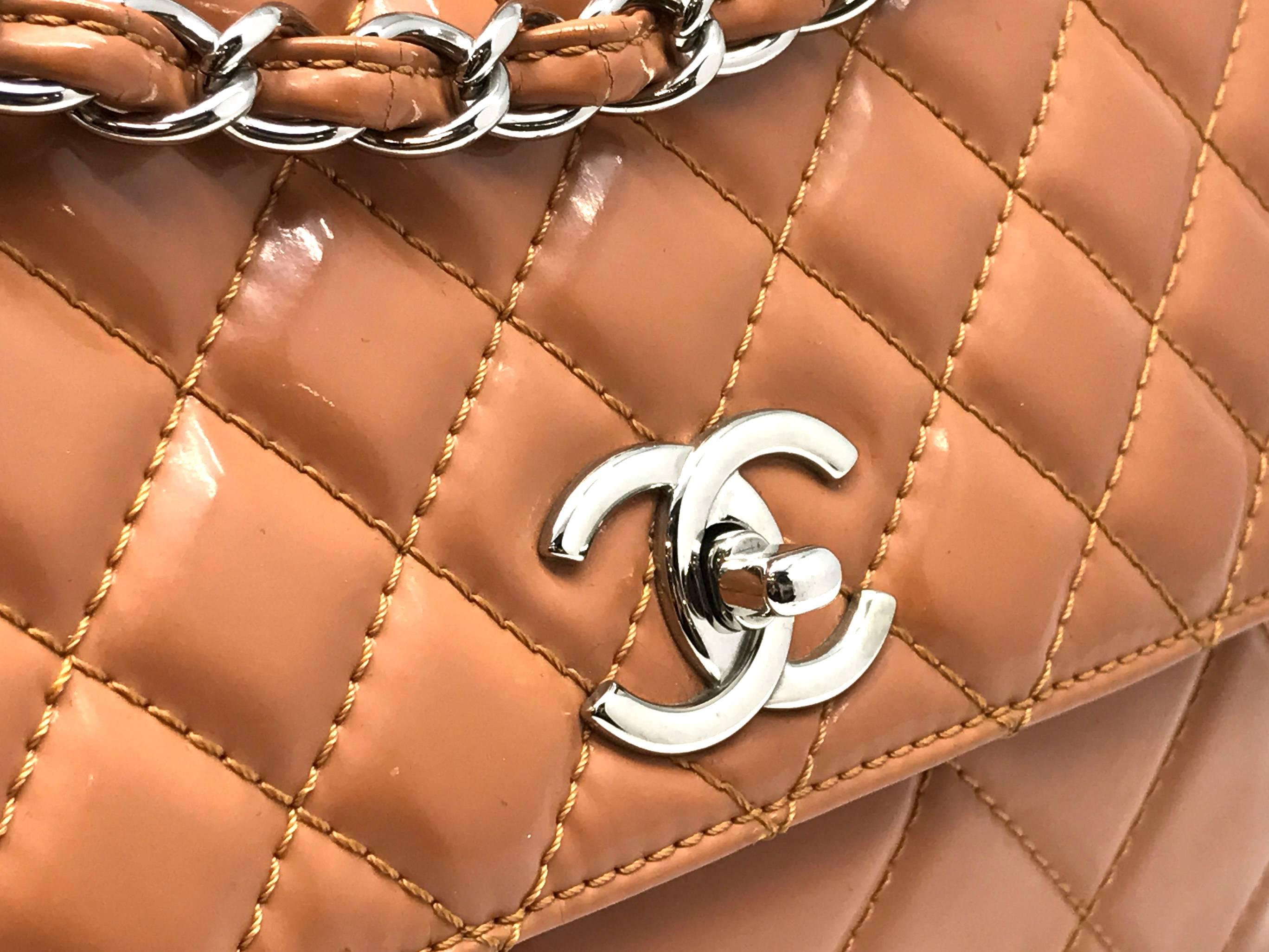 Chanel Orange Quilted Patent Leather SHW Chain Shoulder Bag For Sale 1