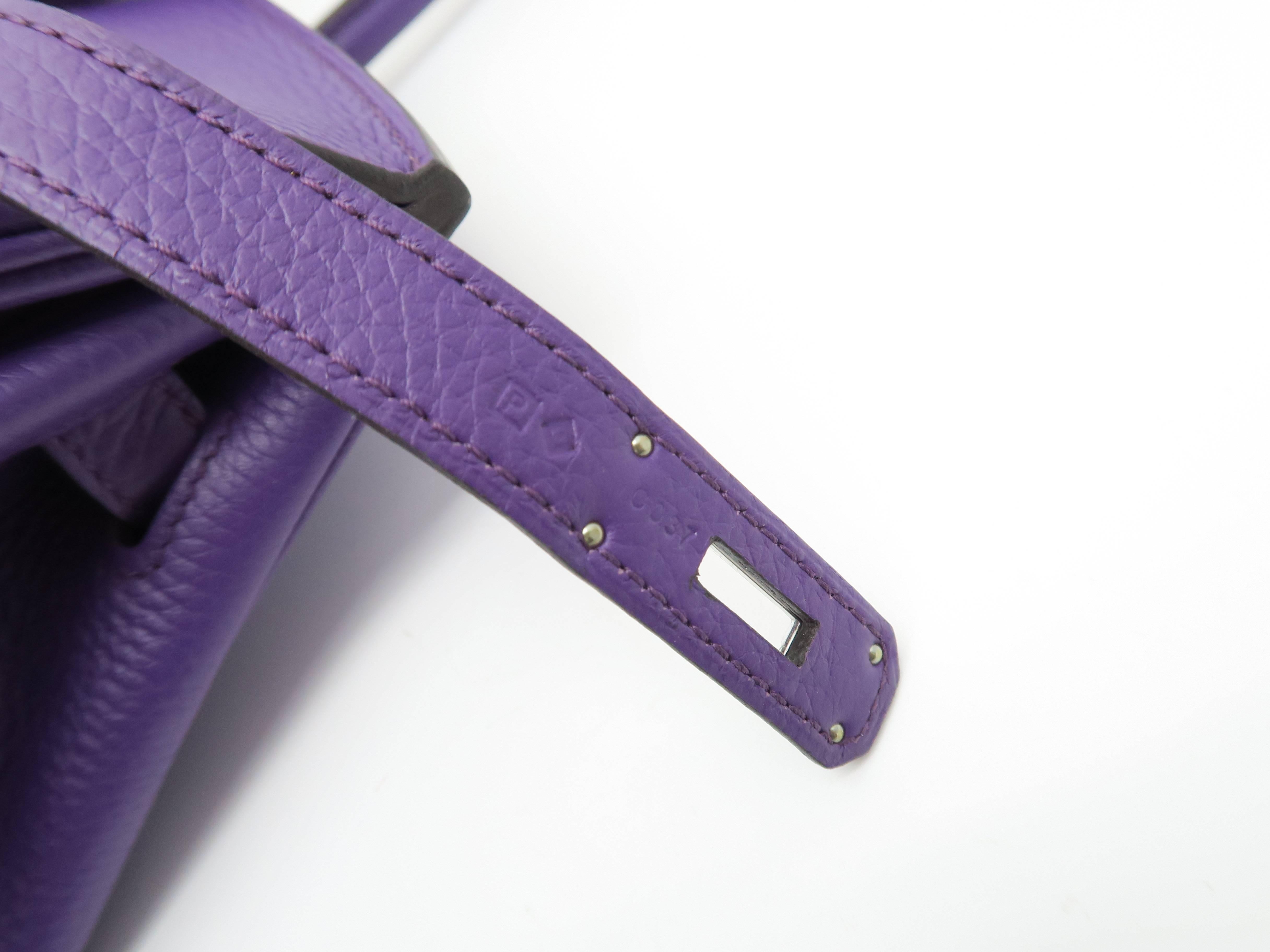Hermes Birkin 35 Ultraviolet Purple Clemence Leather Silver Metal Top Handle Bag For Sale 3