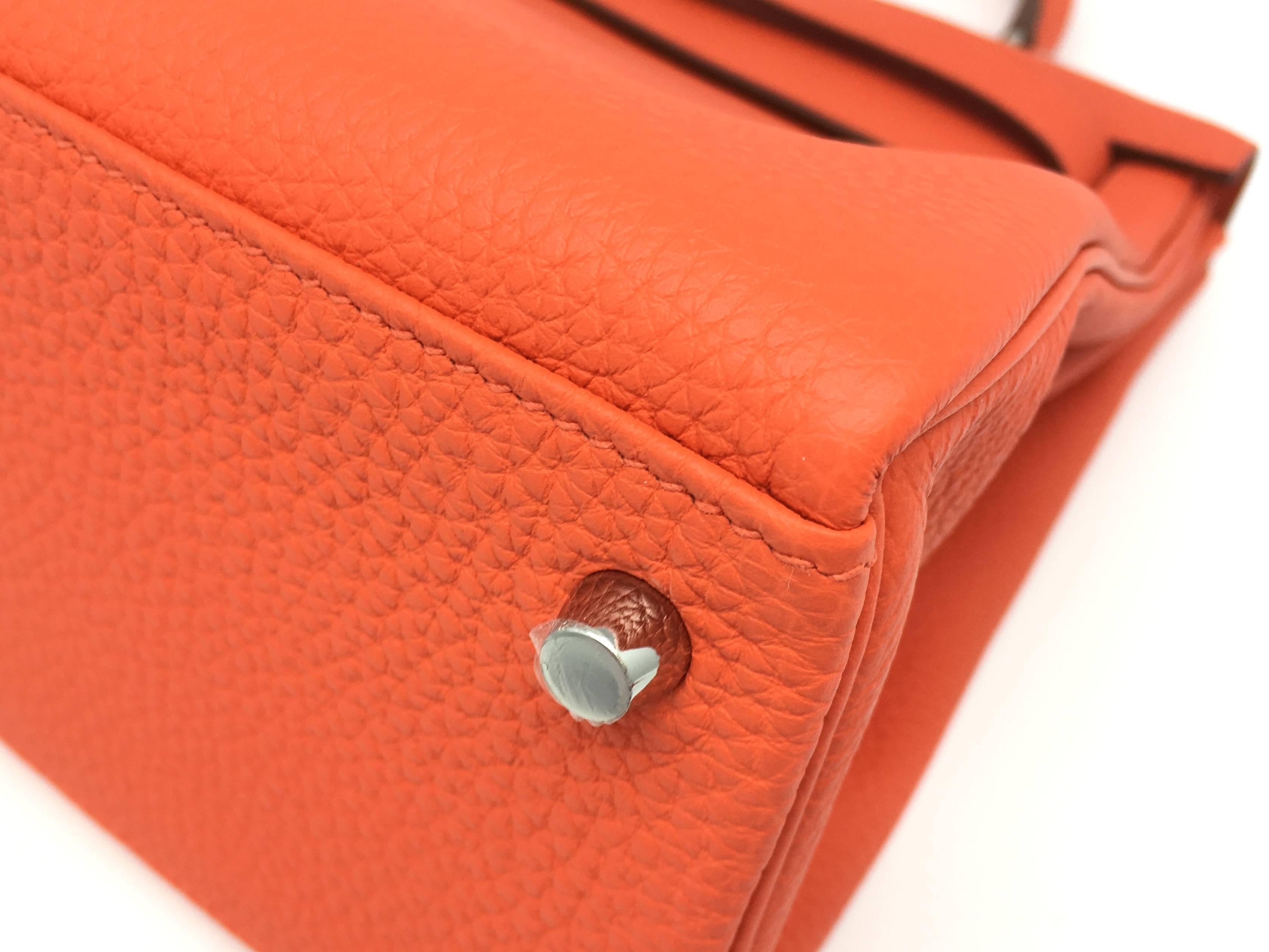 Women's Hermes Kelly 28 Capucine Orange Togo Leather Silver Metal Top Handle Bag For Sale