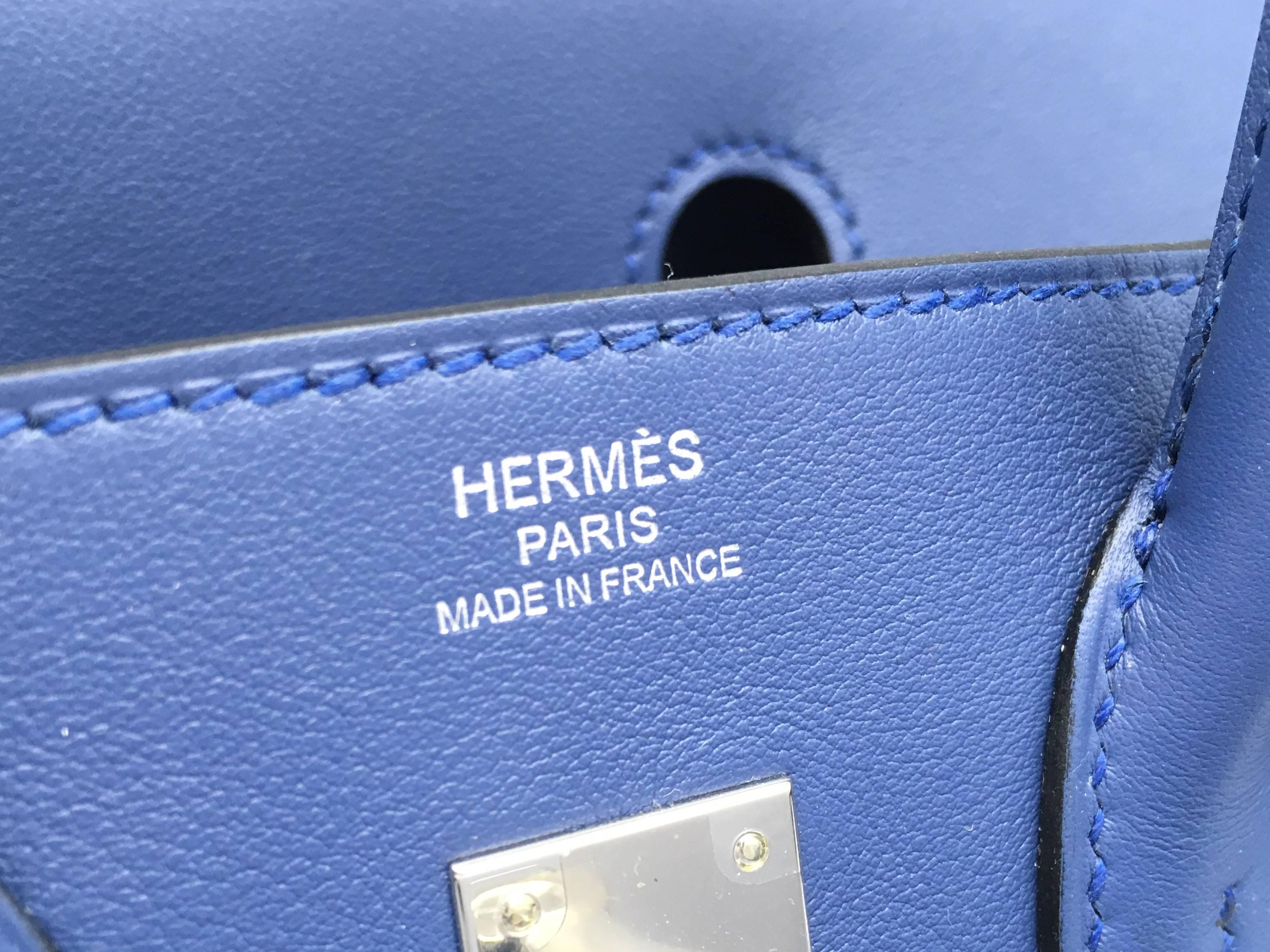 Women's Hermes Birkin 25 Bleu Agate Blue Swift Leather Silver Metal Top Handle Bag For Sale