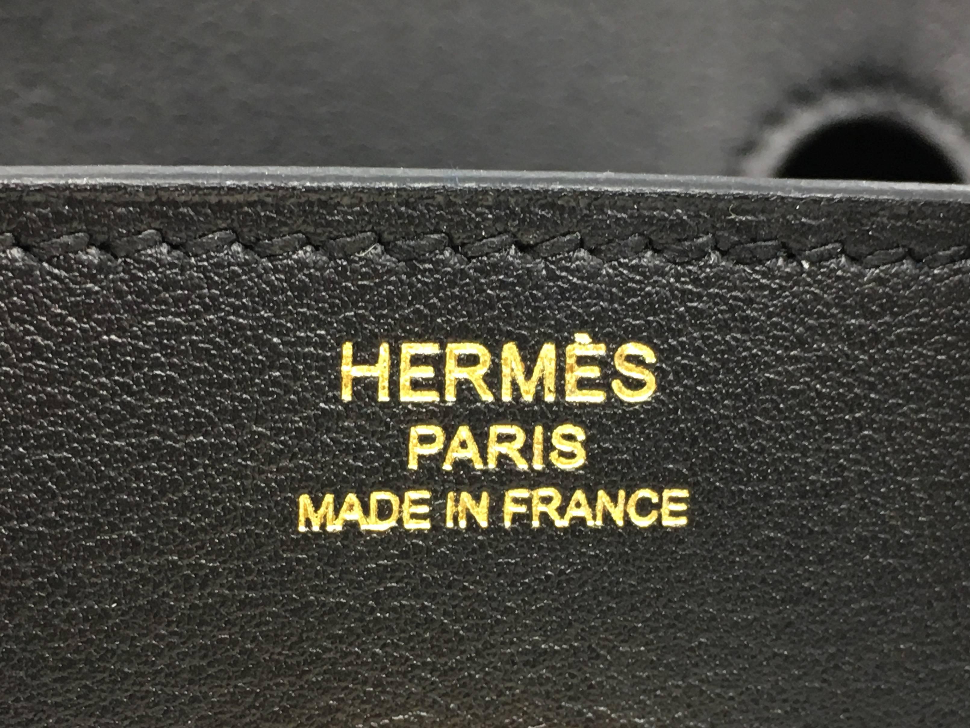 Hermes Birkin 25 Noir Black Swift Leather Gold Metal Top Handle Bag 3