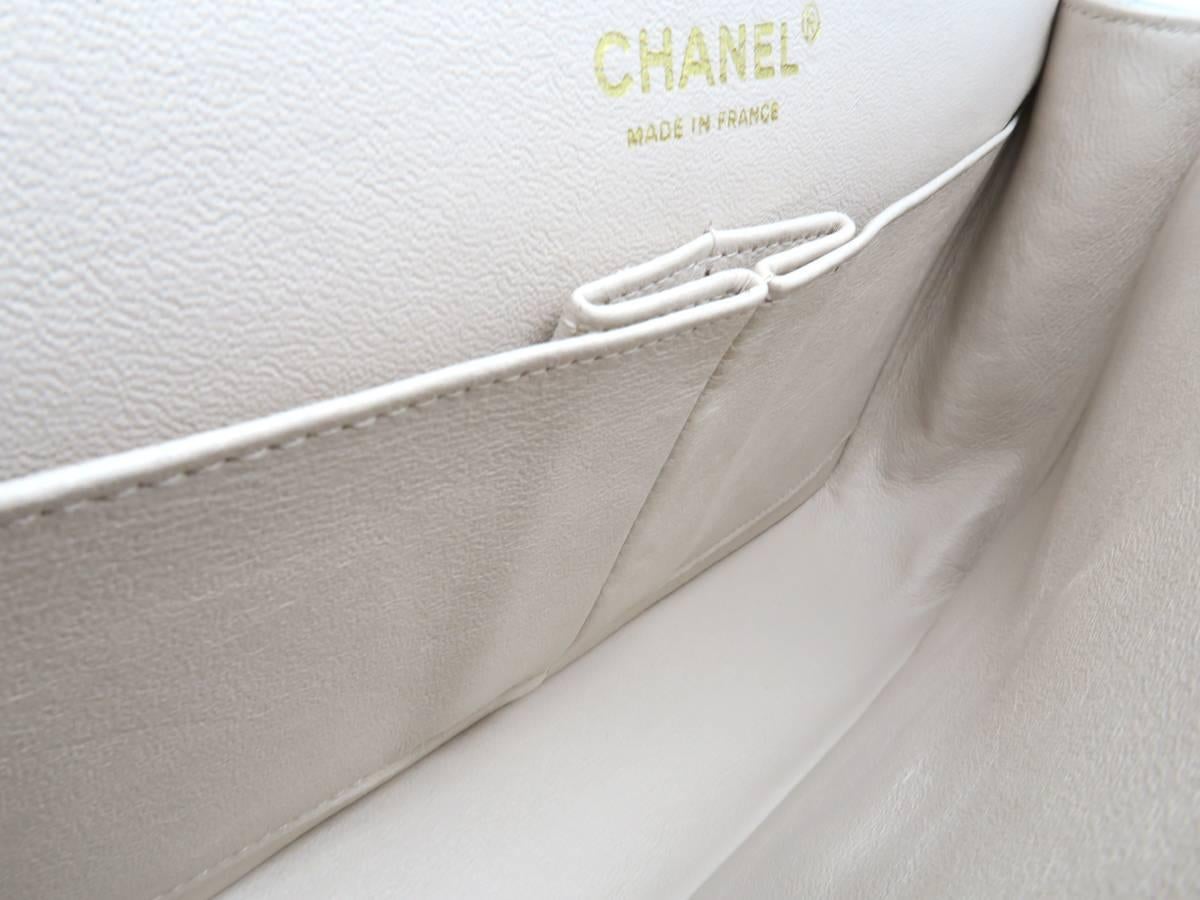 Chanel Classic Double Flap White Quilted Lambskin Leather Gold Metal Handbag For Sale 1