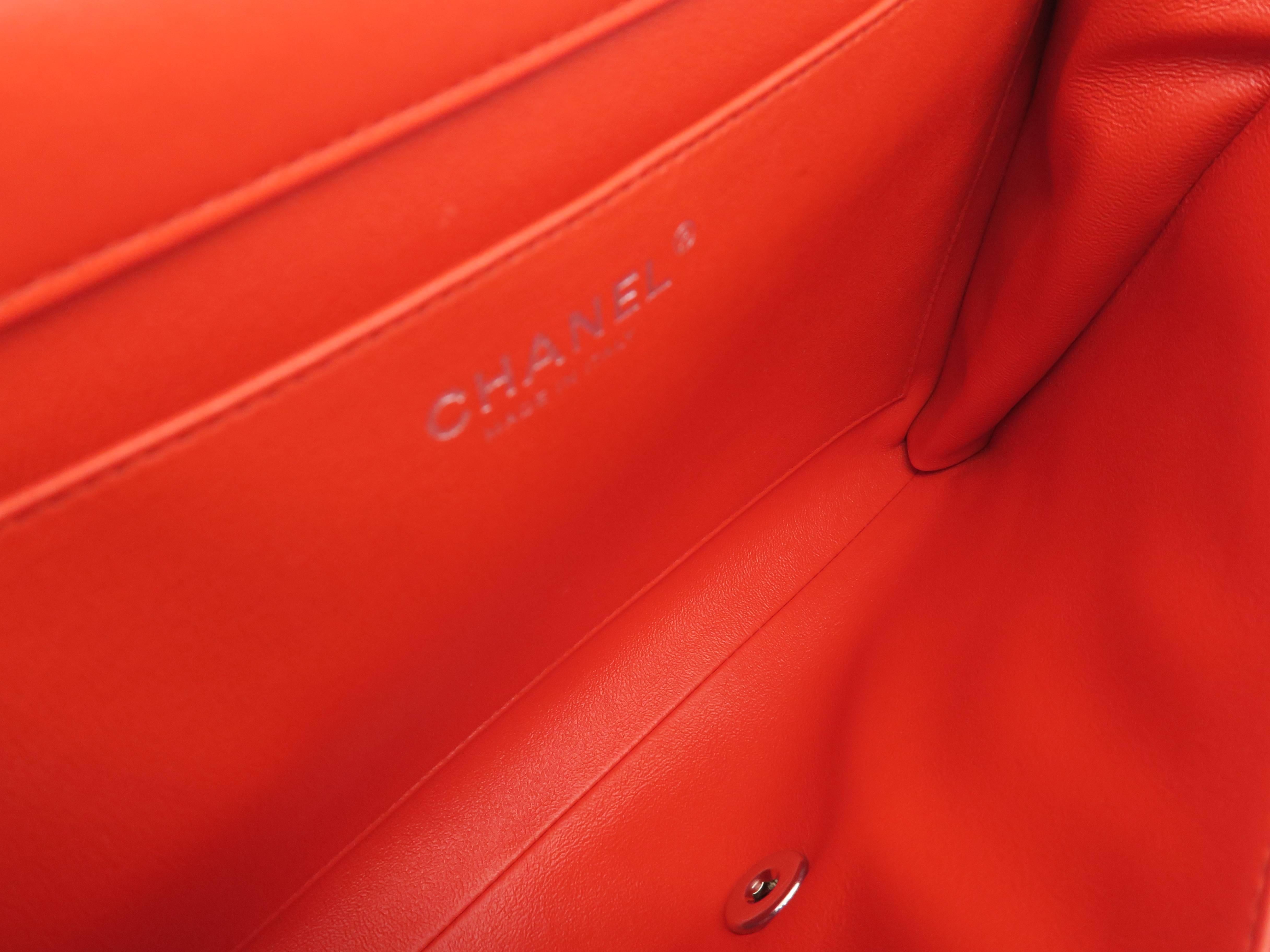 Chanel Red/ White Patent Leather Clutch With Chain Shoulder Bag For Sale 3