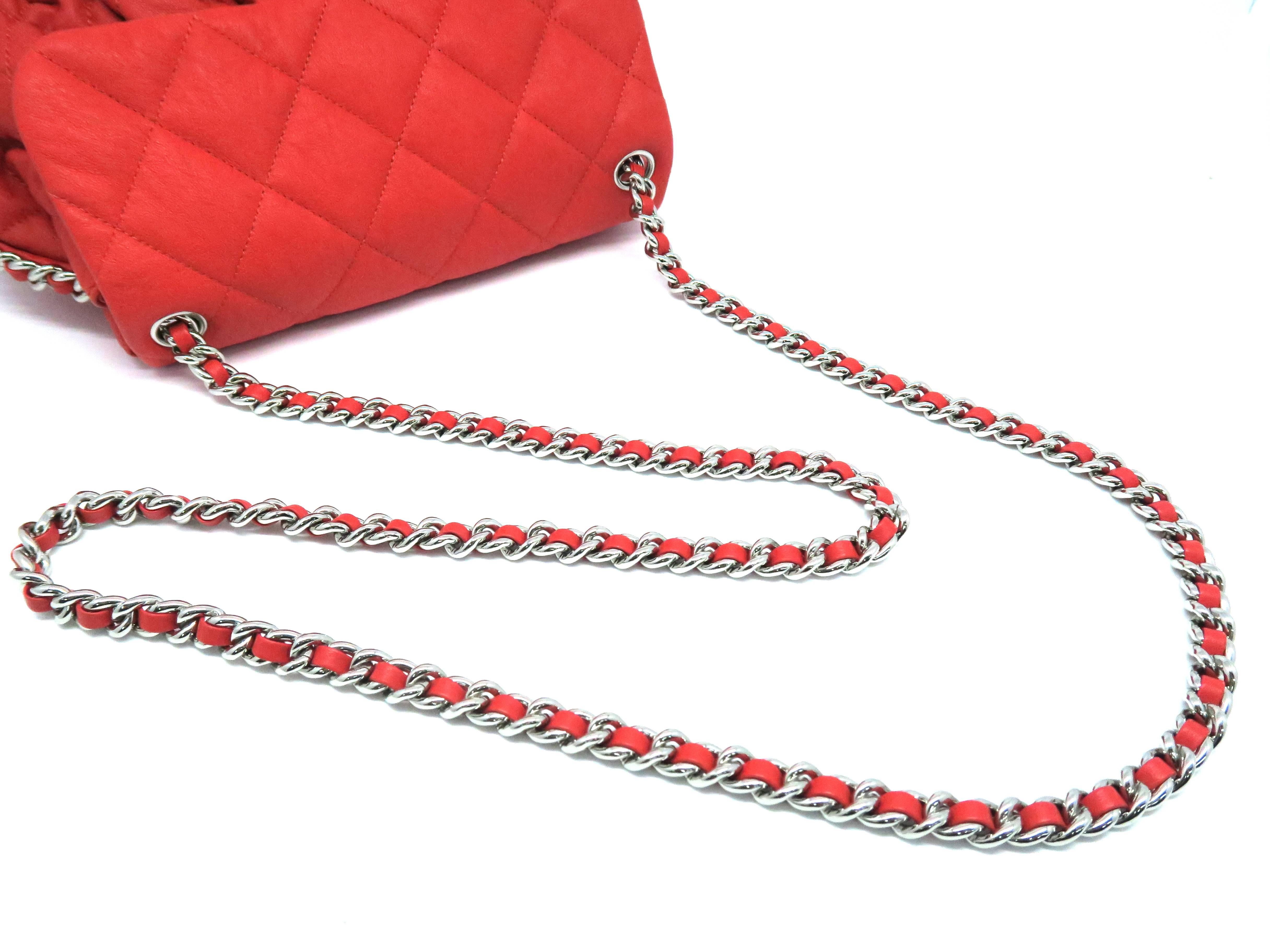 Chanel Red Quilting Calfskin Leather Silver Metal Shoulder Bag For Sale 3