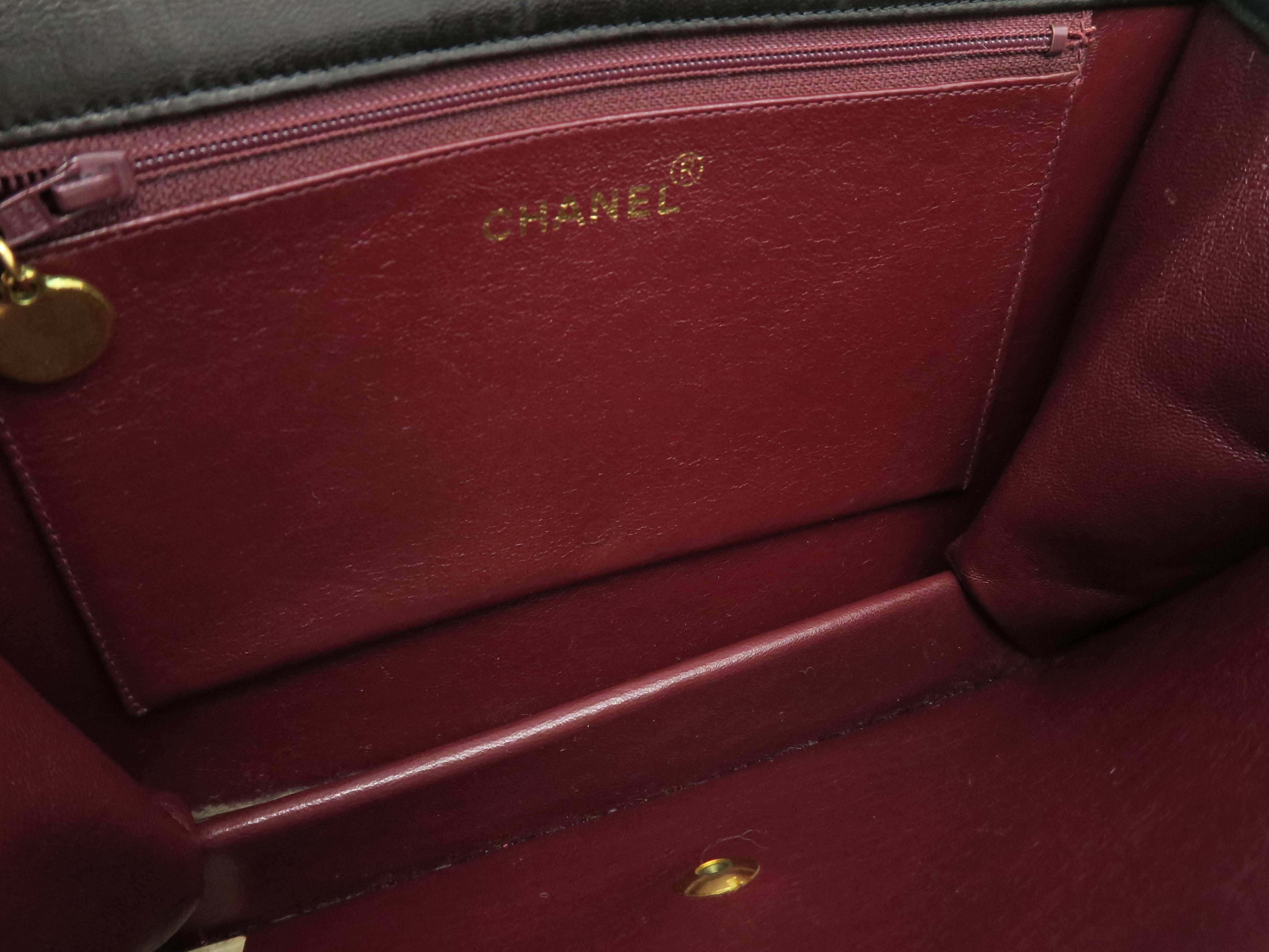 Chanel Black Quilting Lambskin Leather Shoulder Bag For Sale 4