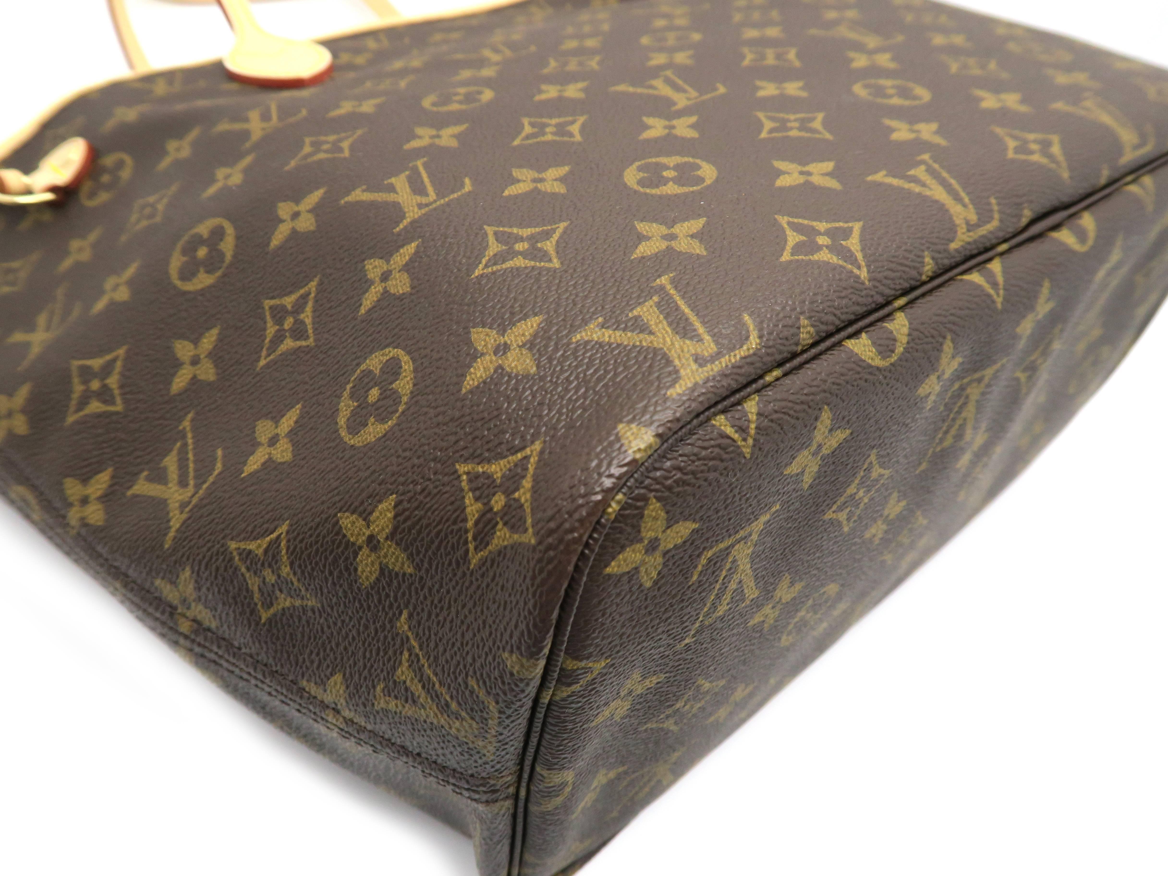 Women's or Men's Louis Vuitton Neverfull MM Brown Monogram Canvas Shoulder Bag