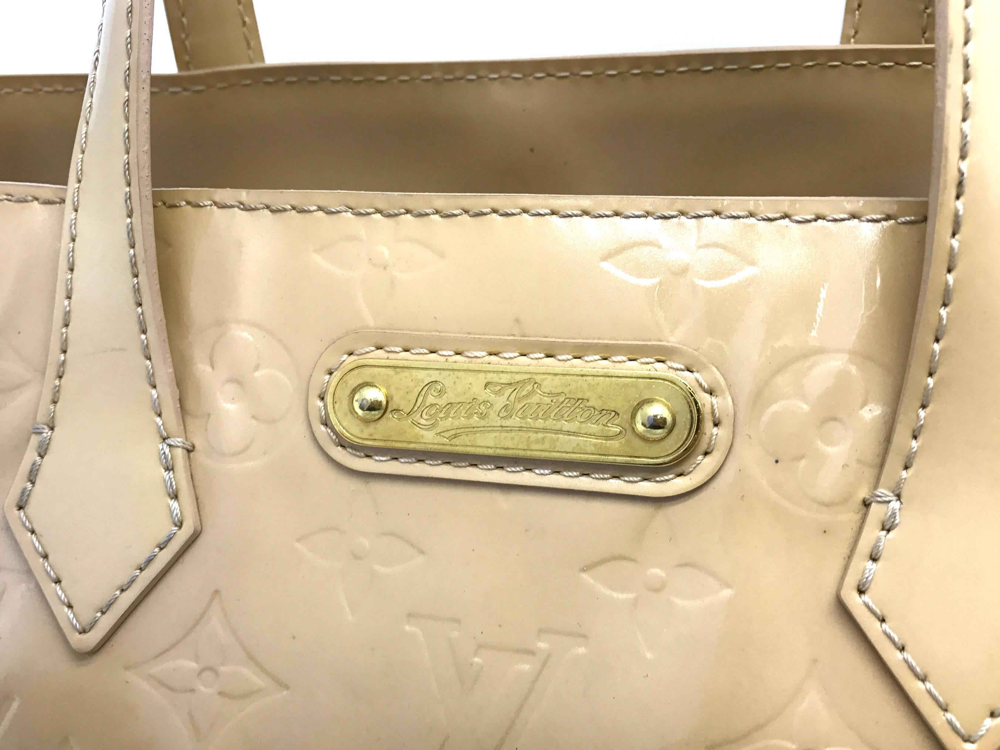 Louis Vuitton Wilshire Boulevard Nude Monogram Vernis Handbag For Sale 5