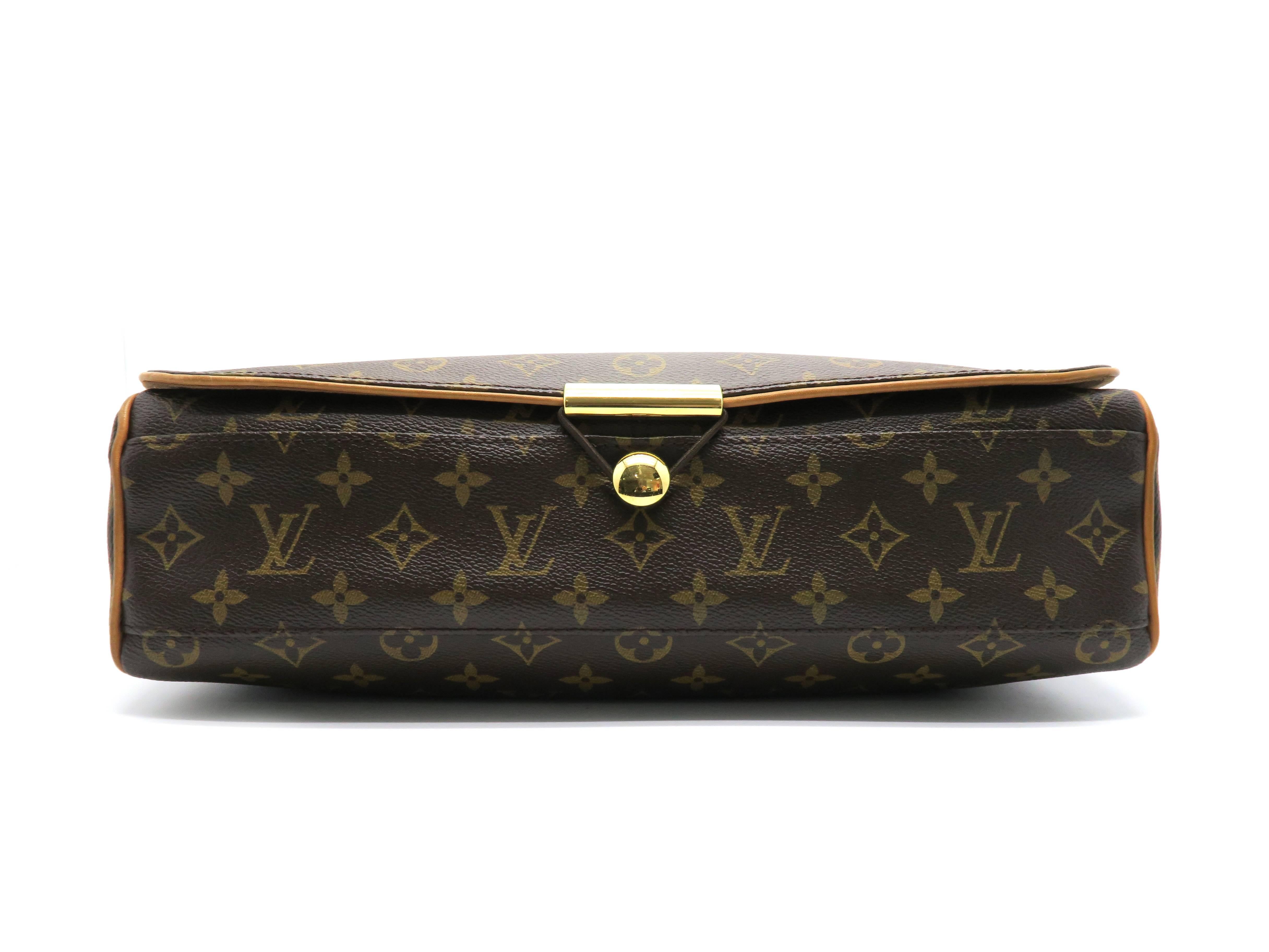 Louis Vuitton Abbesses Brown Monogram Canvas Shoulder Bag In Excellent Condition In Kowloon, HK