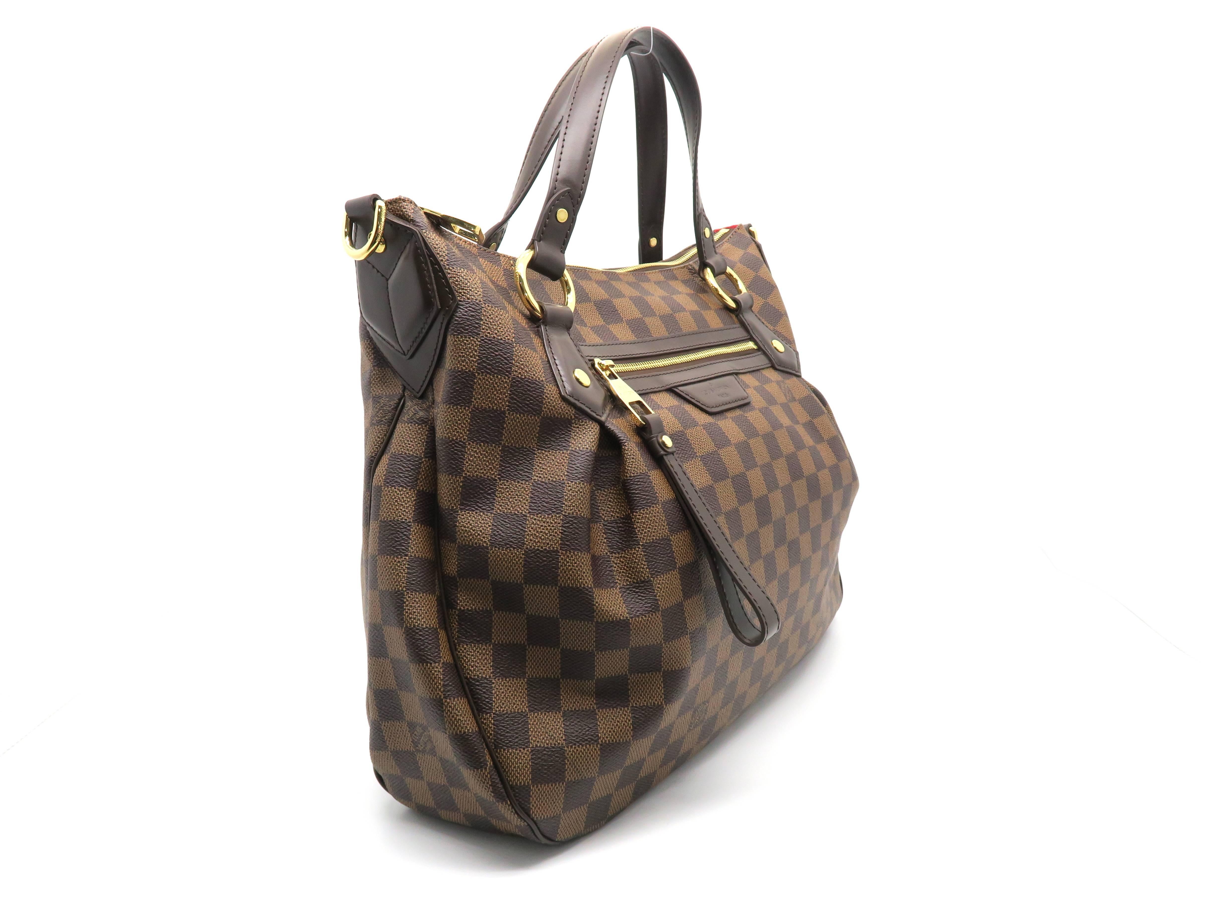 Color: Brown 

Material: Damier

Condition: Rank A 
Overall: Good, few minor defects
Surface: Minor Scratches
Corners: Minor Scratches
Edges: Minor Scratches
Handles/Straps: Minor Scratches
Hardware: Minor Scratches

Dimension: W40 × H33 ×