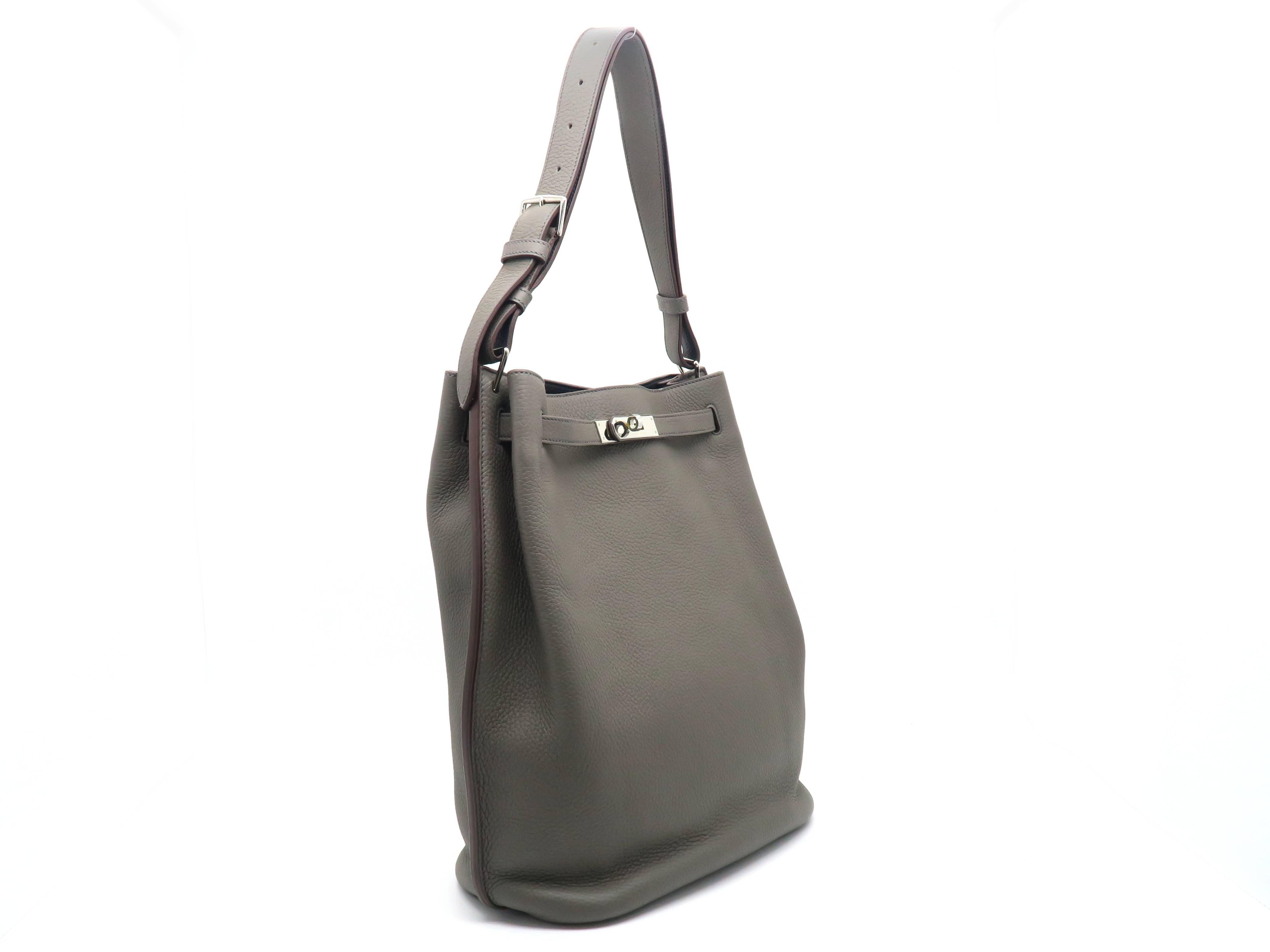 Color: Etain 

Material: Taurillon Clemence Leather

Condition: Rank A
Overall: Good, few minor defects
Surface:Minor Scratches 
Corners:Minor Scratches 
Edges:Minor Scratches 
Handles/Straps:Minor Scratches 
Hardware:Minor Scratches

Dimensions: