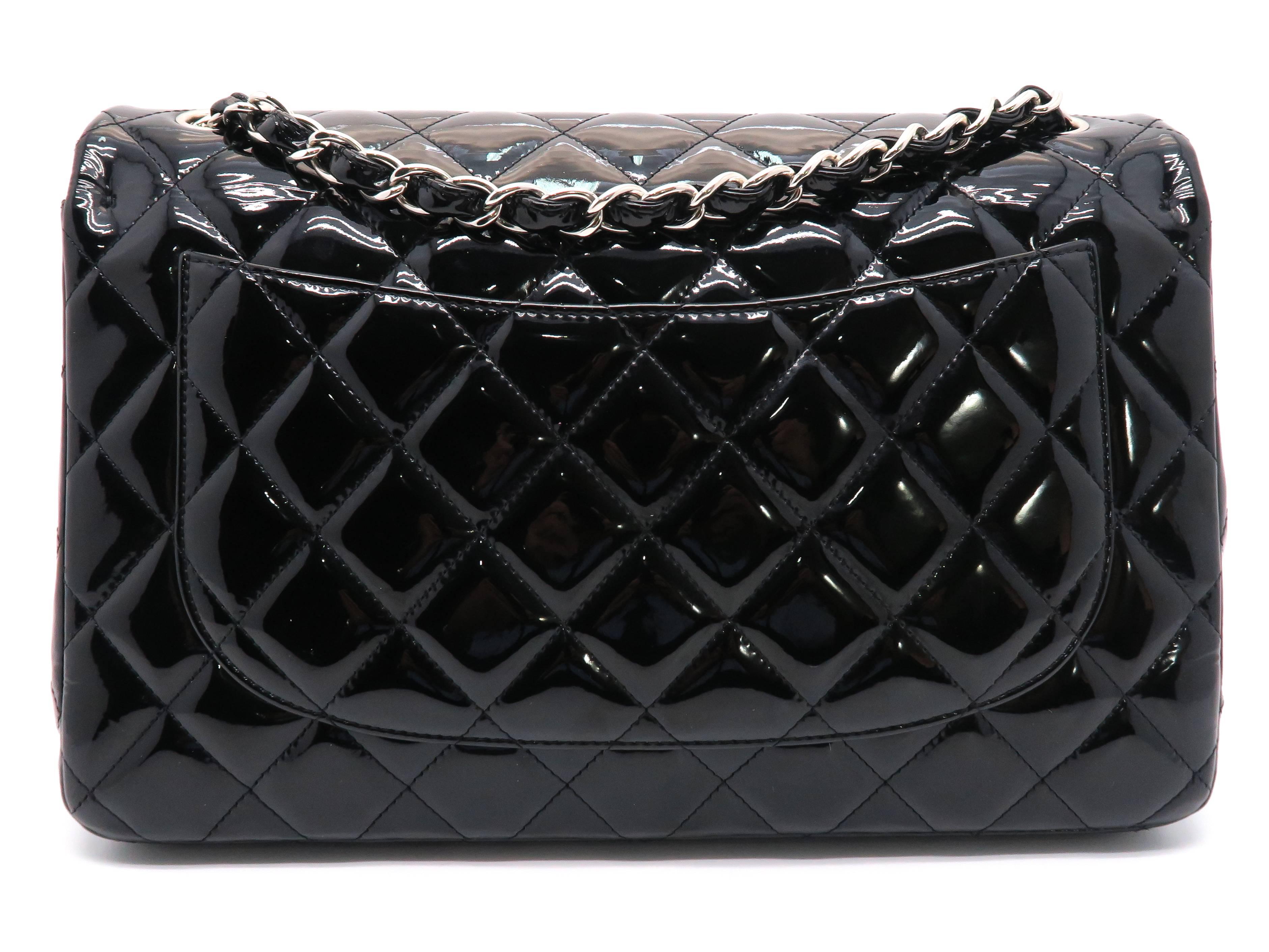 Chanel Black Quilted Patent Leather Jumbo Classic Double Flap Chain Shoulder Bag In Excellent Condition For Sale In Kowloon, HK