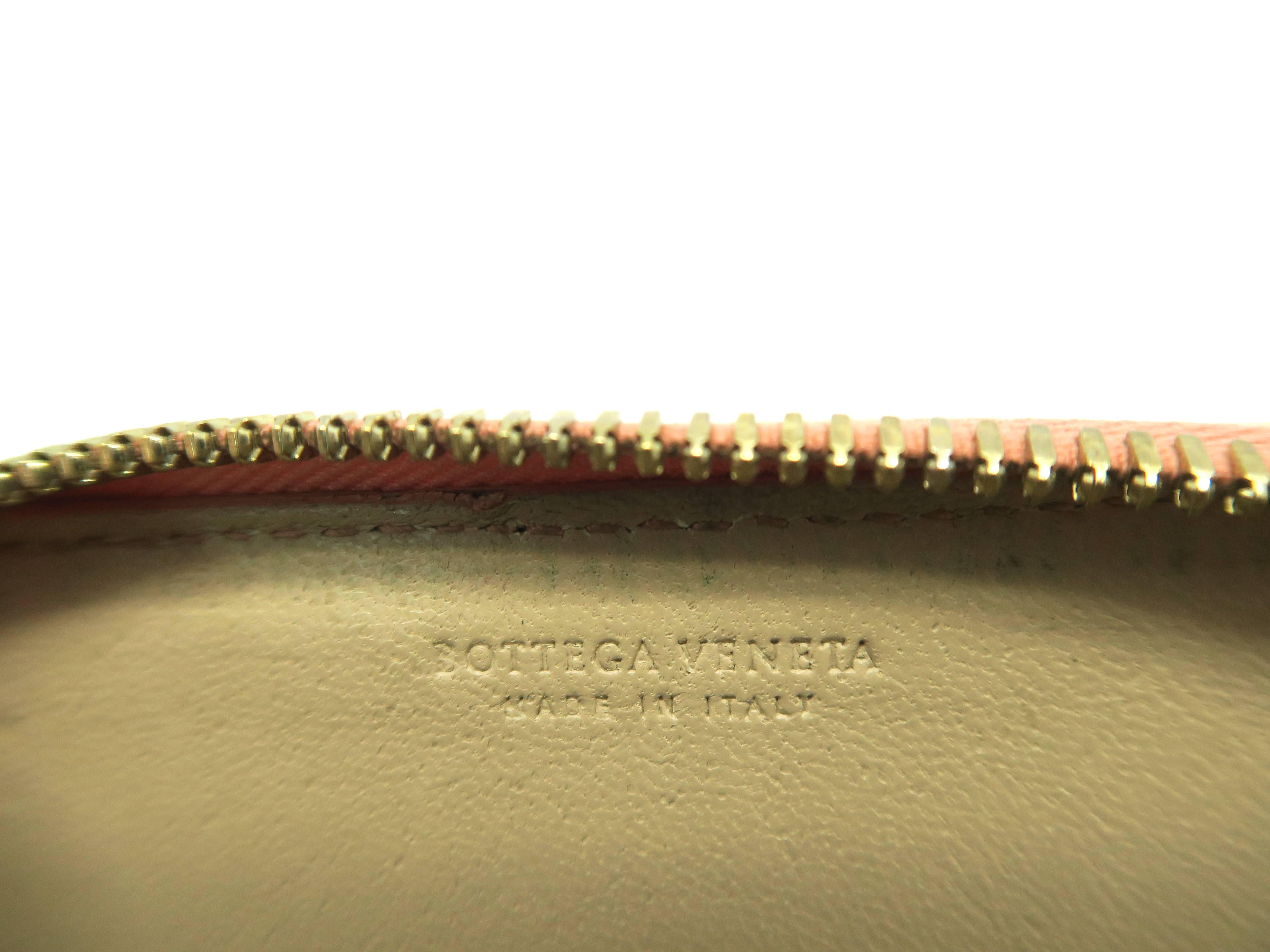 Bottega Veneta Pink Intrecciato Leather Coin Case For Sale 5