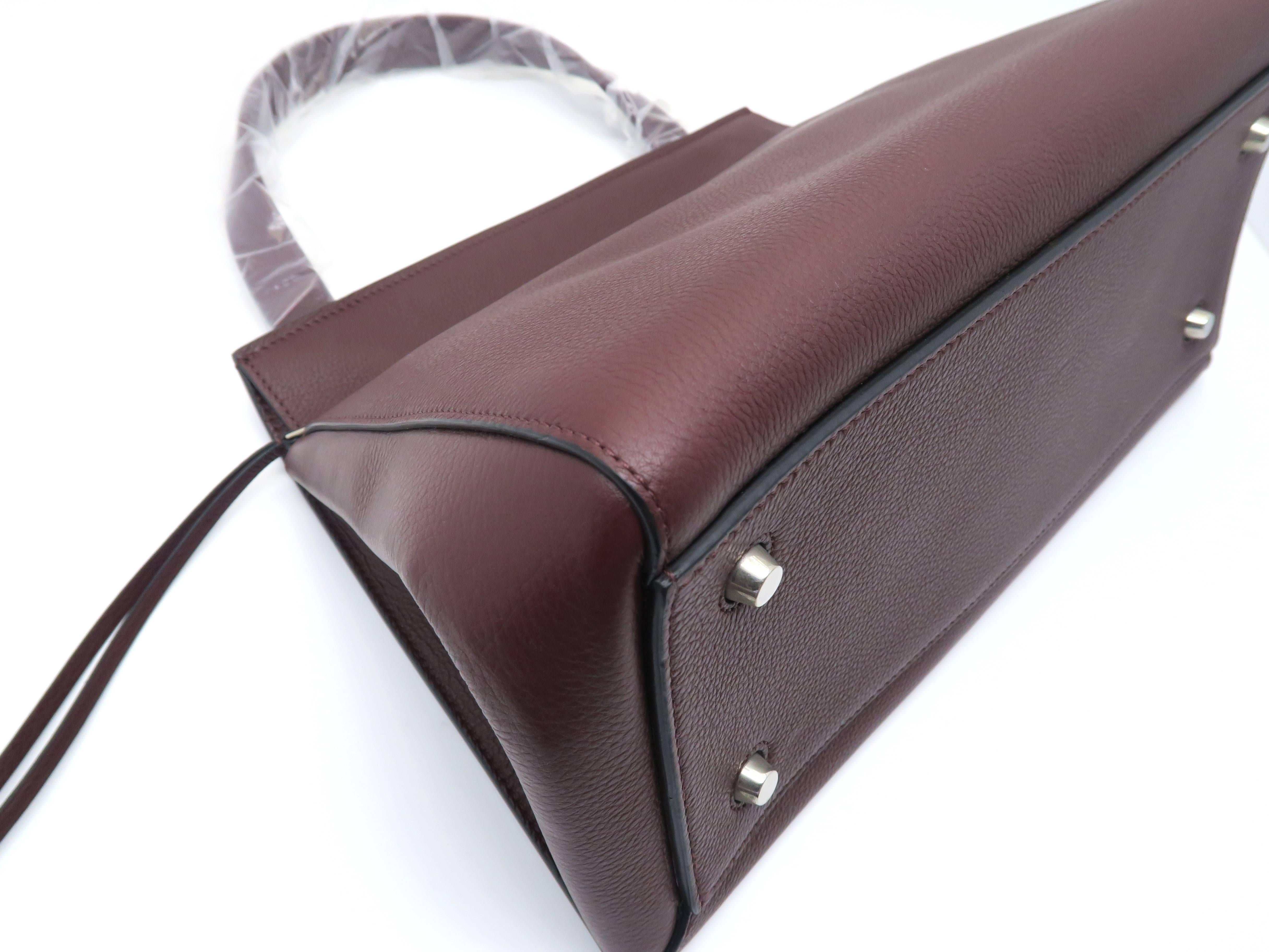 Celine Edge Wine Red Calfskin Leather Shoulder Bag For Sale 4