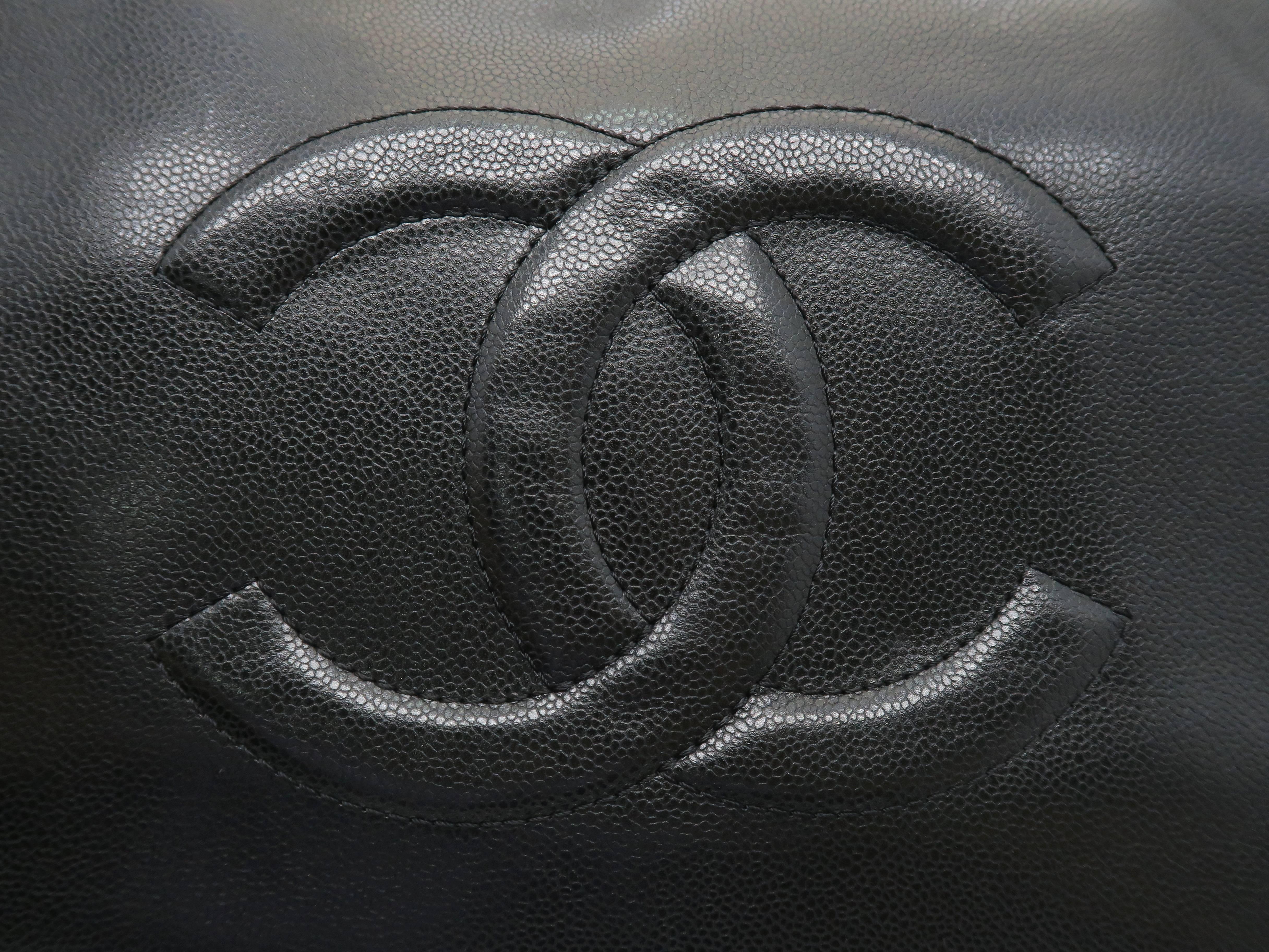 Chanel Black Caviar Leather Tote Bag For Sale 5