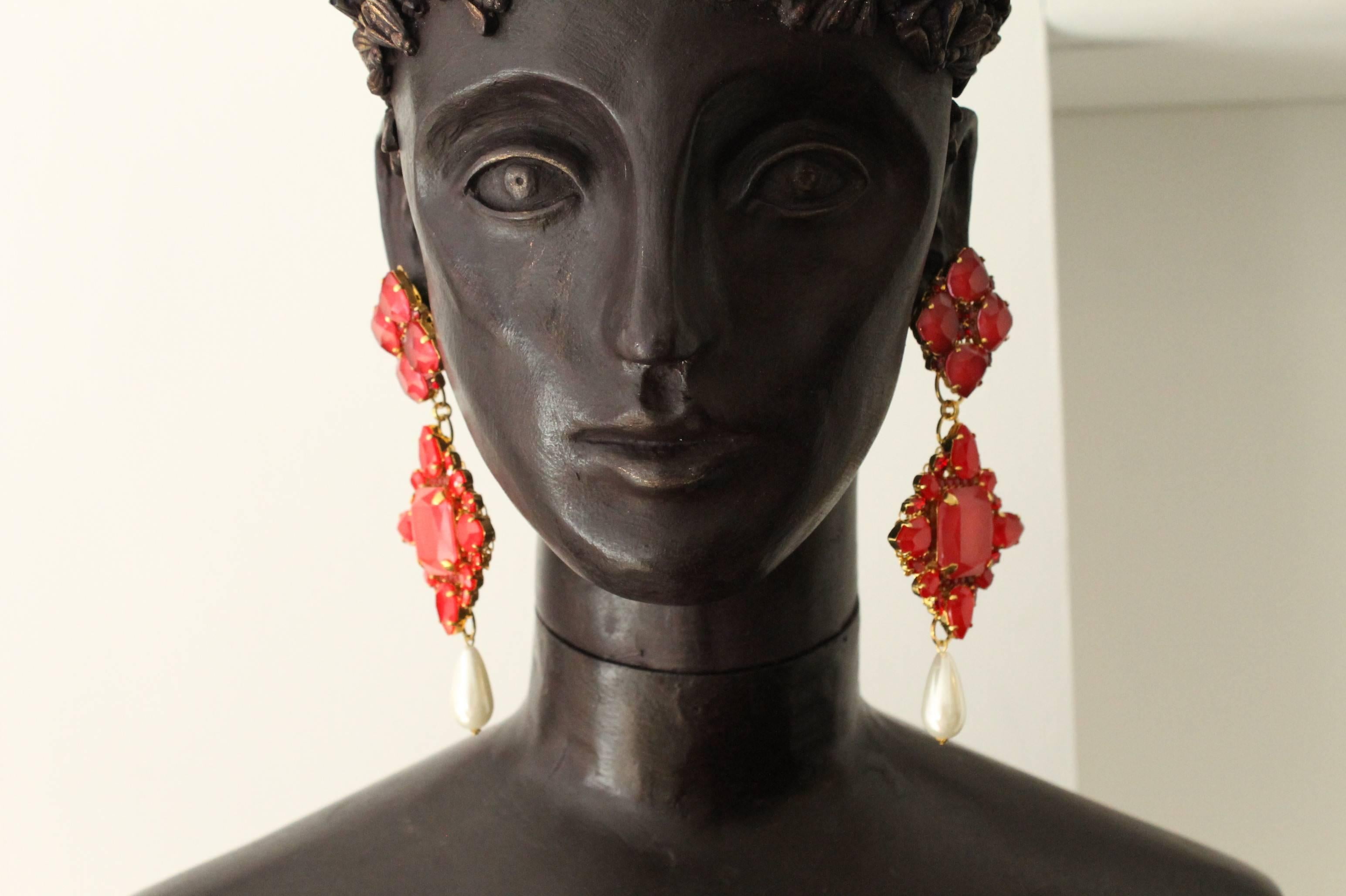 The ultimate statement drop earrings featuring hand-enamelled Swarovski crystals in stunning shades of red, Vicki's latest collaboration with Fashion East alumnus Mimi Wade for her Pink Panther collection.

Handmade for the past 25 years by Vicki’s
