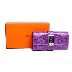 Hermes Alligator Shiny Medor 23cm Ultraviolet Clutch