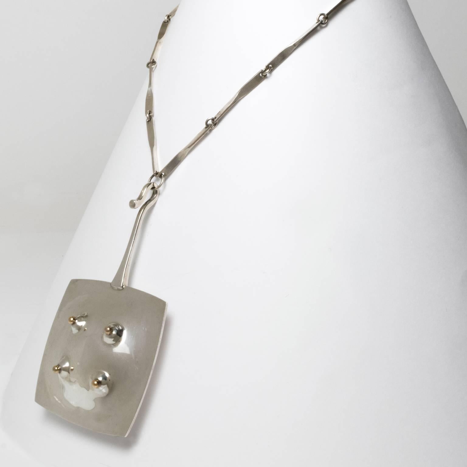 Scandinavian Modern Silver Pendant w/chain in Sterling by Ove Bohlin, 1972 In Excellent Condition In New York, NY
