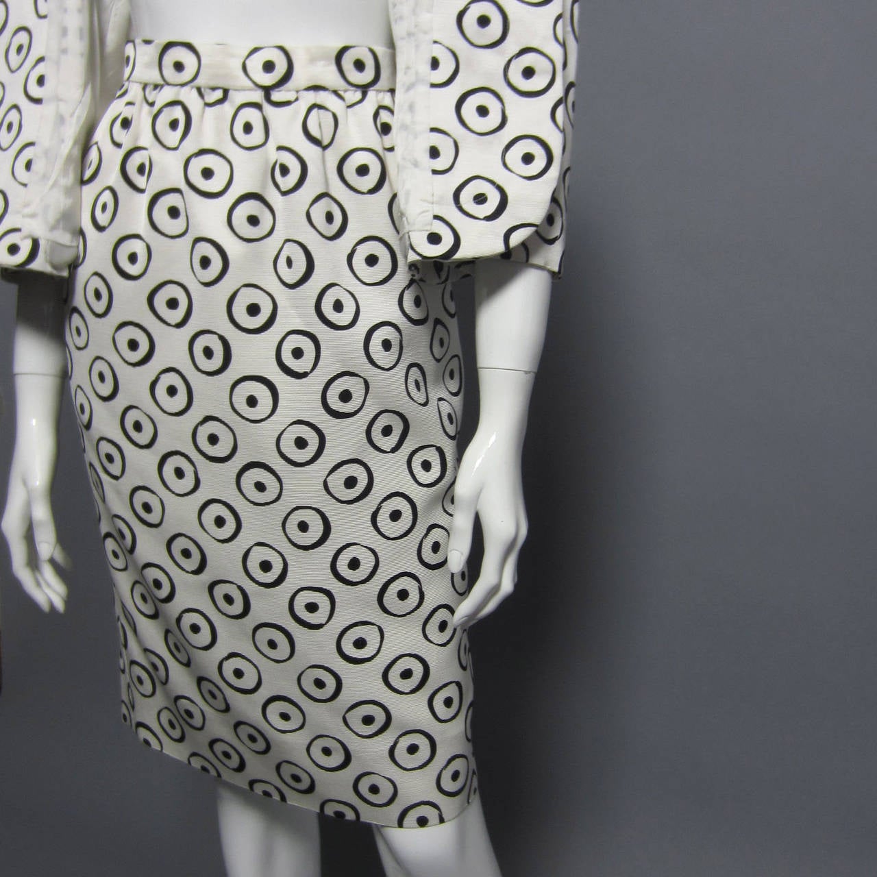 GIVENCHY Nouvelle Boutique Black & White Graphic Print Skirt Suit For Sale 1