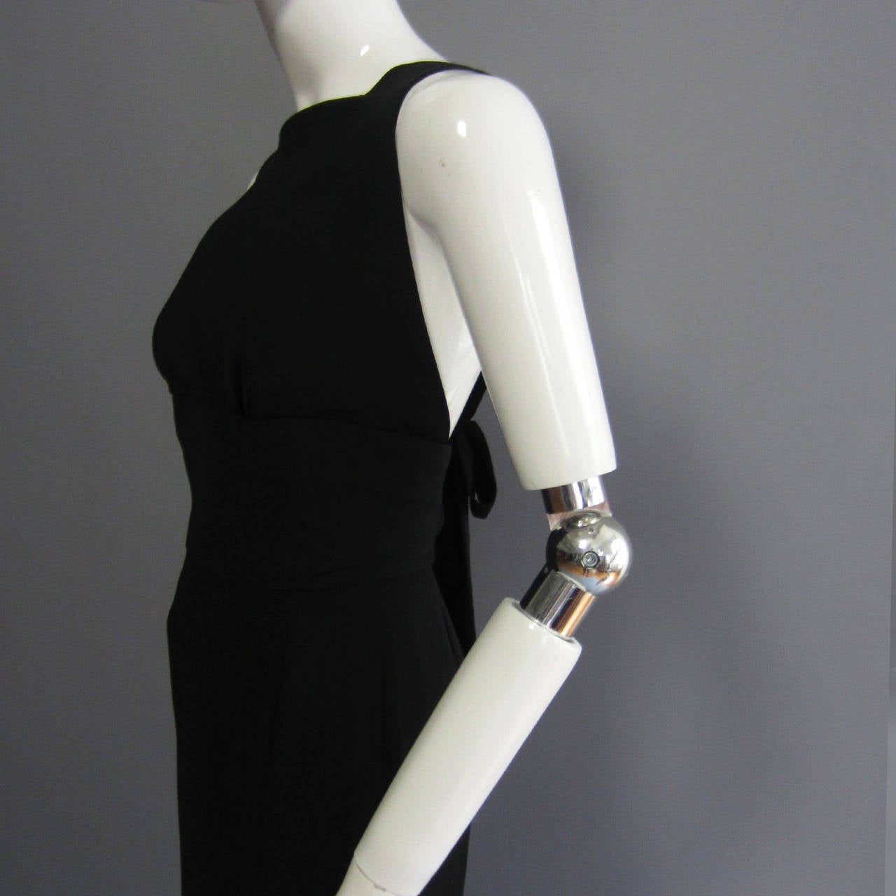 Women's NORMAN NORELL Black Column Evening Gown with Back Tie Detail For Sale