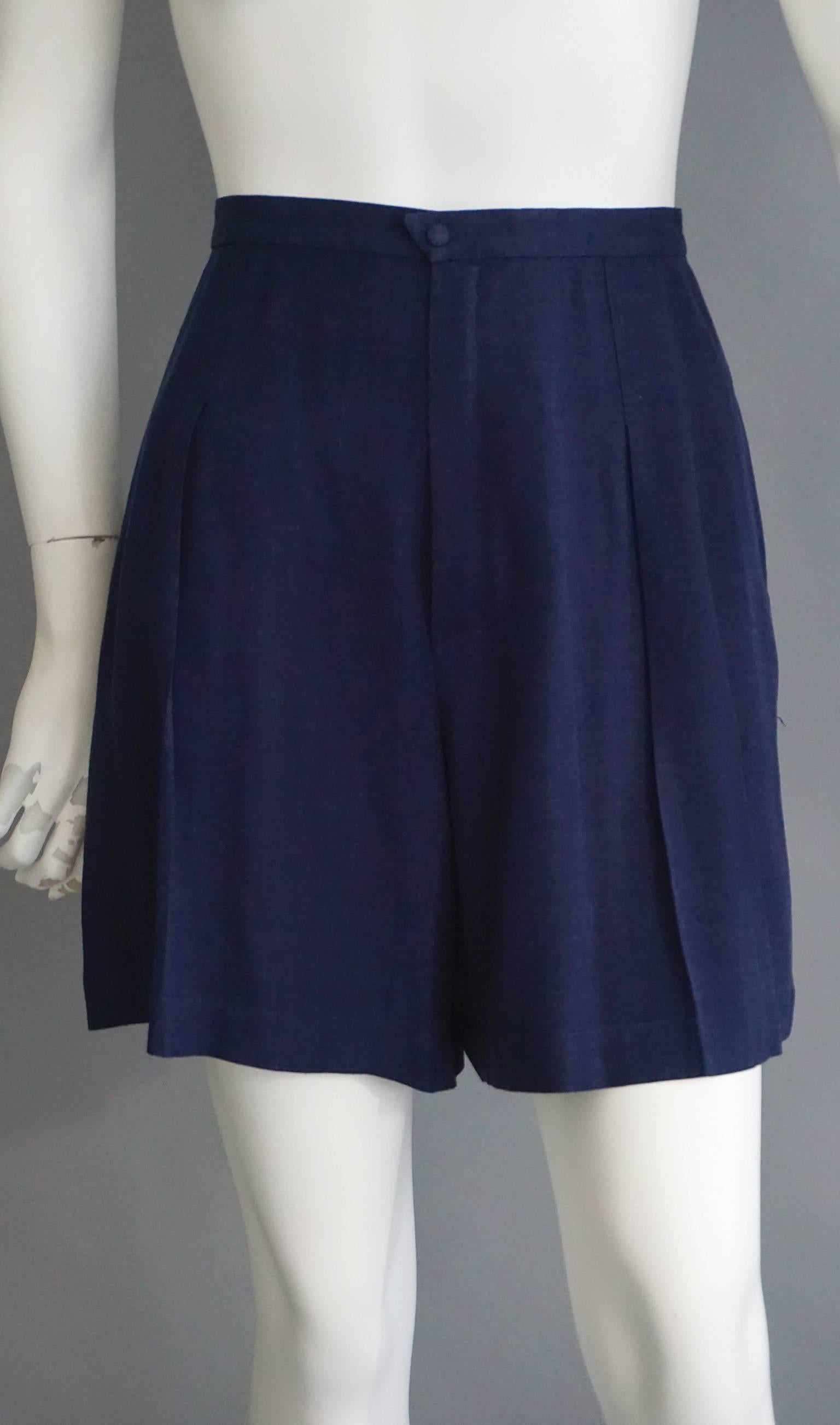 THIERRY MUGLER Navy Linen Fitted Jacket & Short Ensemble For Sale 2