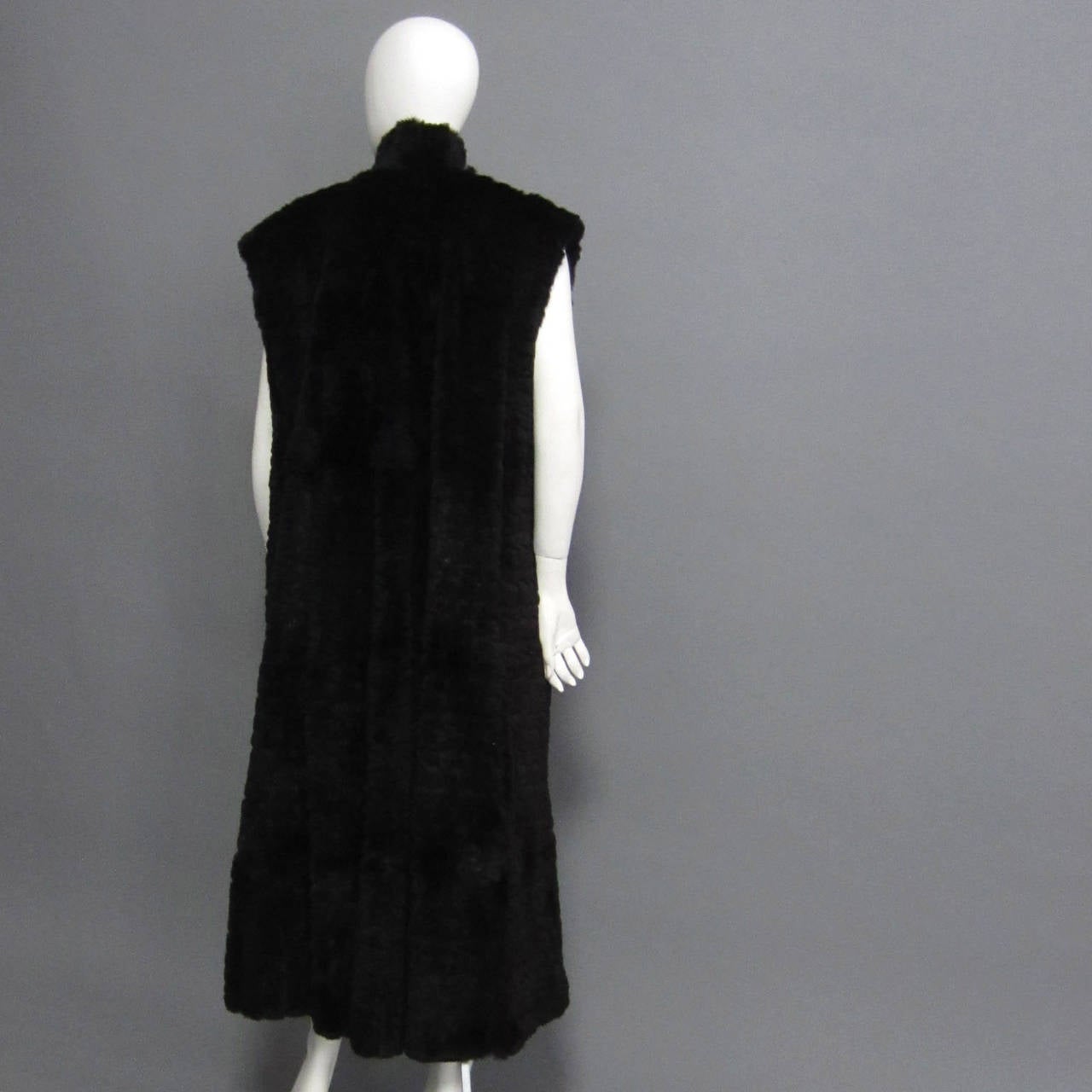 FENDI Detachable Sleeveless Rabbit Fur Vest and Wool Coat In Excellent Condition For Sale In New York, NY