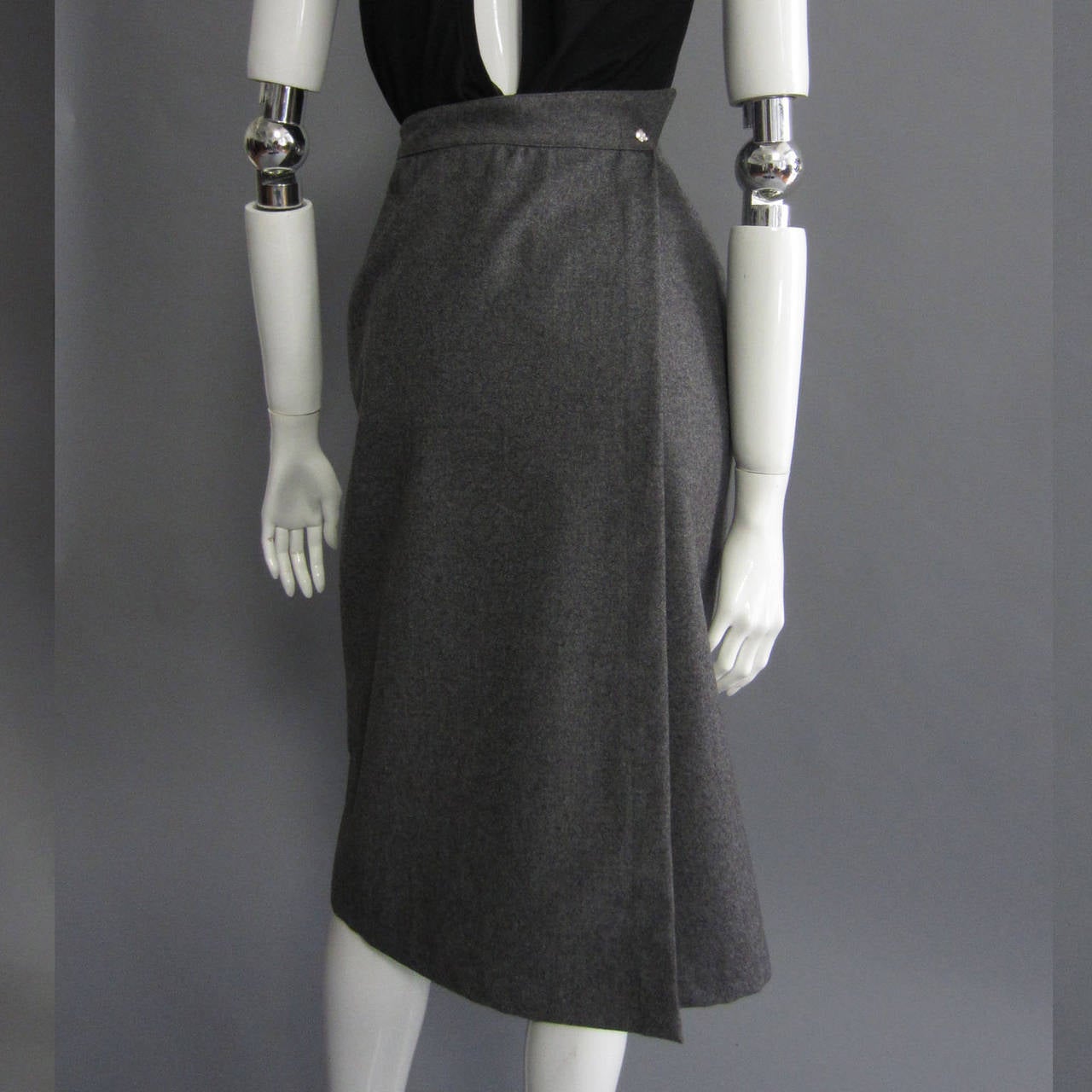 THIERRY MUGLER Grey Wool Wrap Style Pencil Skirt For Sale 1