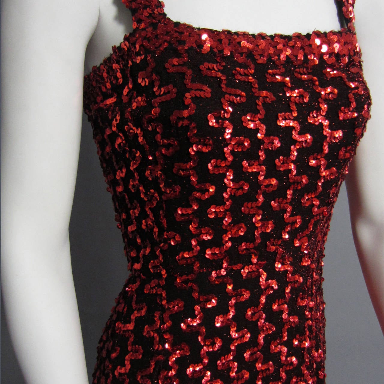 Black LILLIE DIAMOND Red Sequin Knit Gown with Slit Detail For Sale