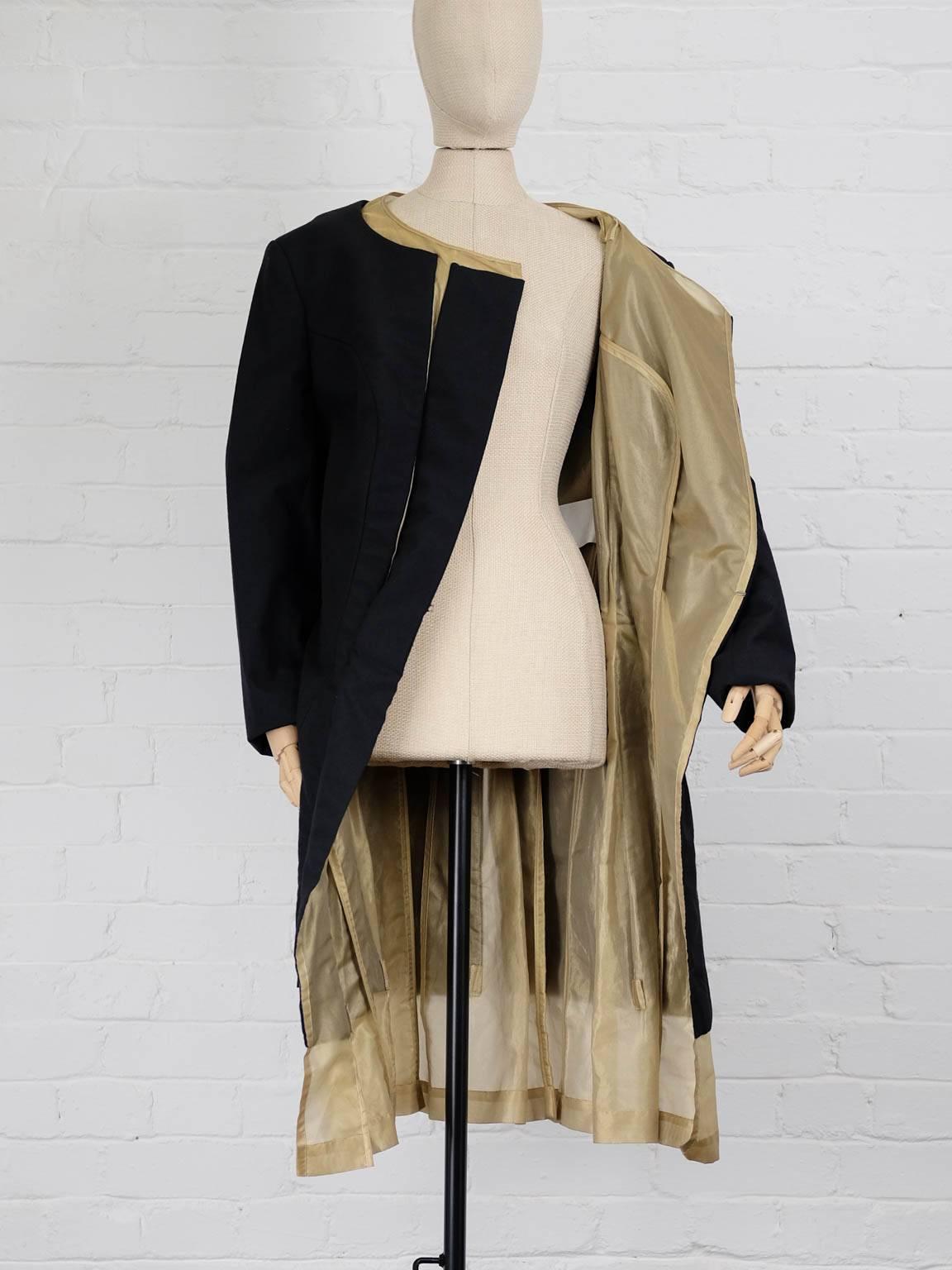 1997 COMME des GARÇONS Rei Kawakubo black and gold layered coat jacket In Excellent Condition In London, GB