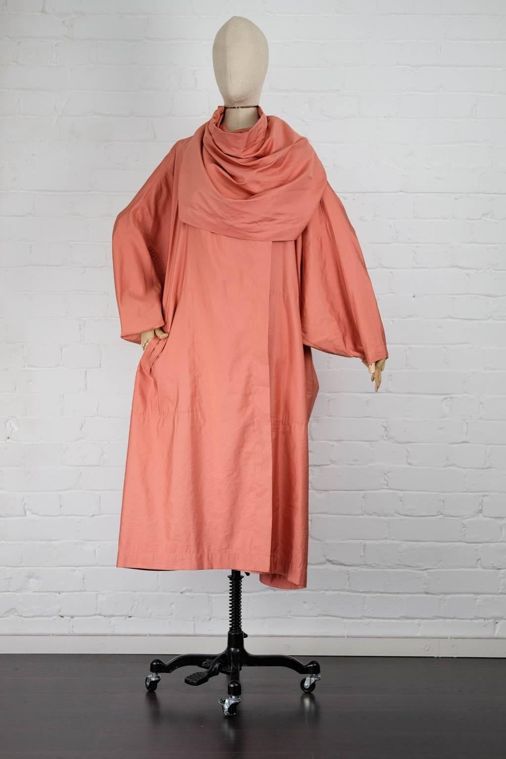 1980s ISSEY MIYAKE silk blend hooded cocoon light coat 2