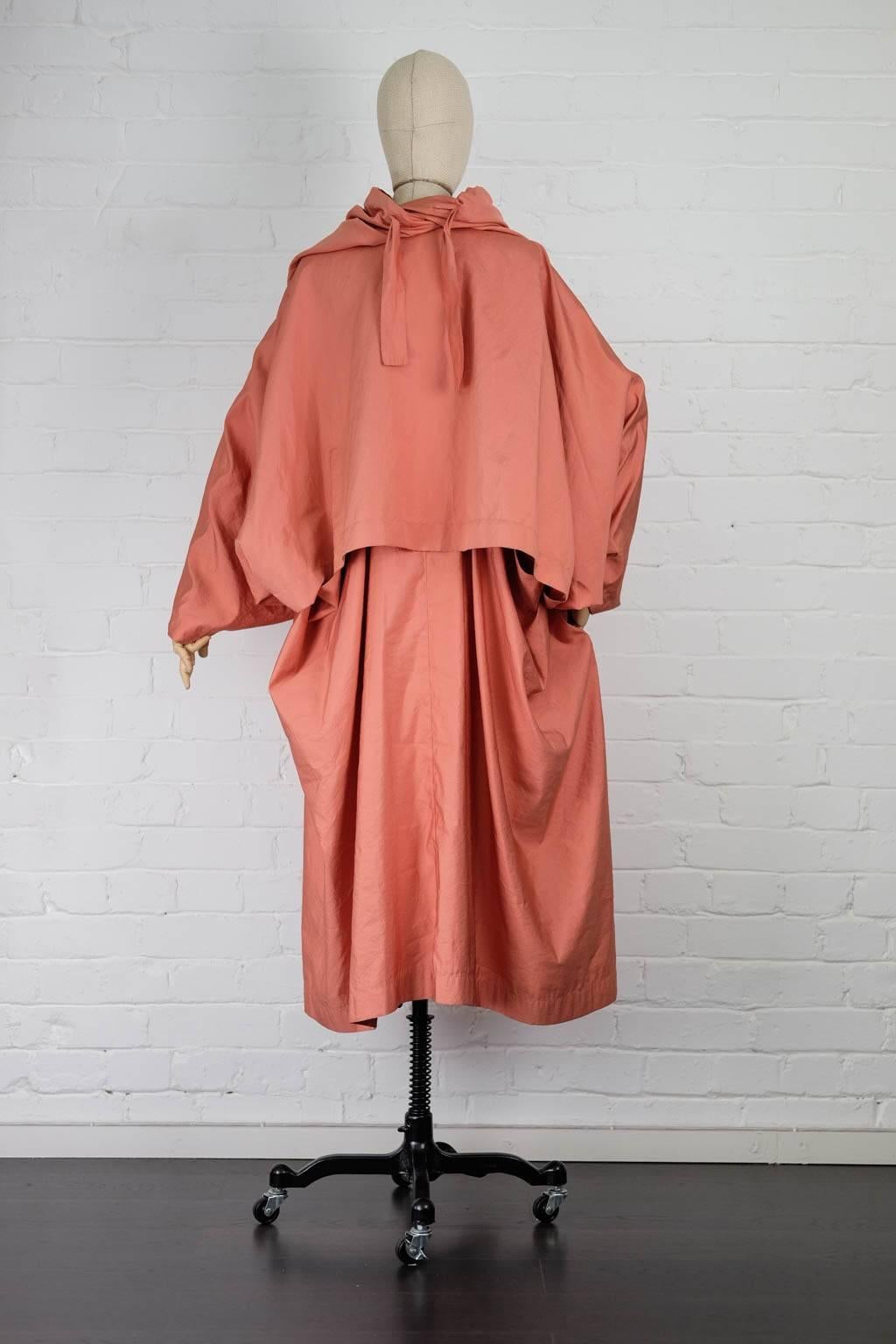 1980s ISSEY MIYAKE silk blend hooded cocoon light coat 1