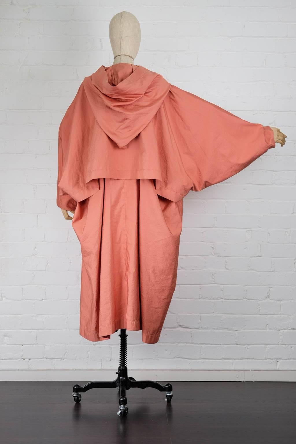 Women's 1980s ISSEY MIYAKE silk blend hooded cocoon light coat