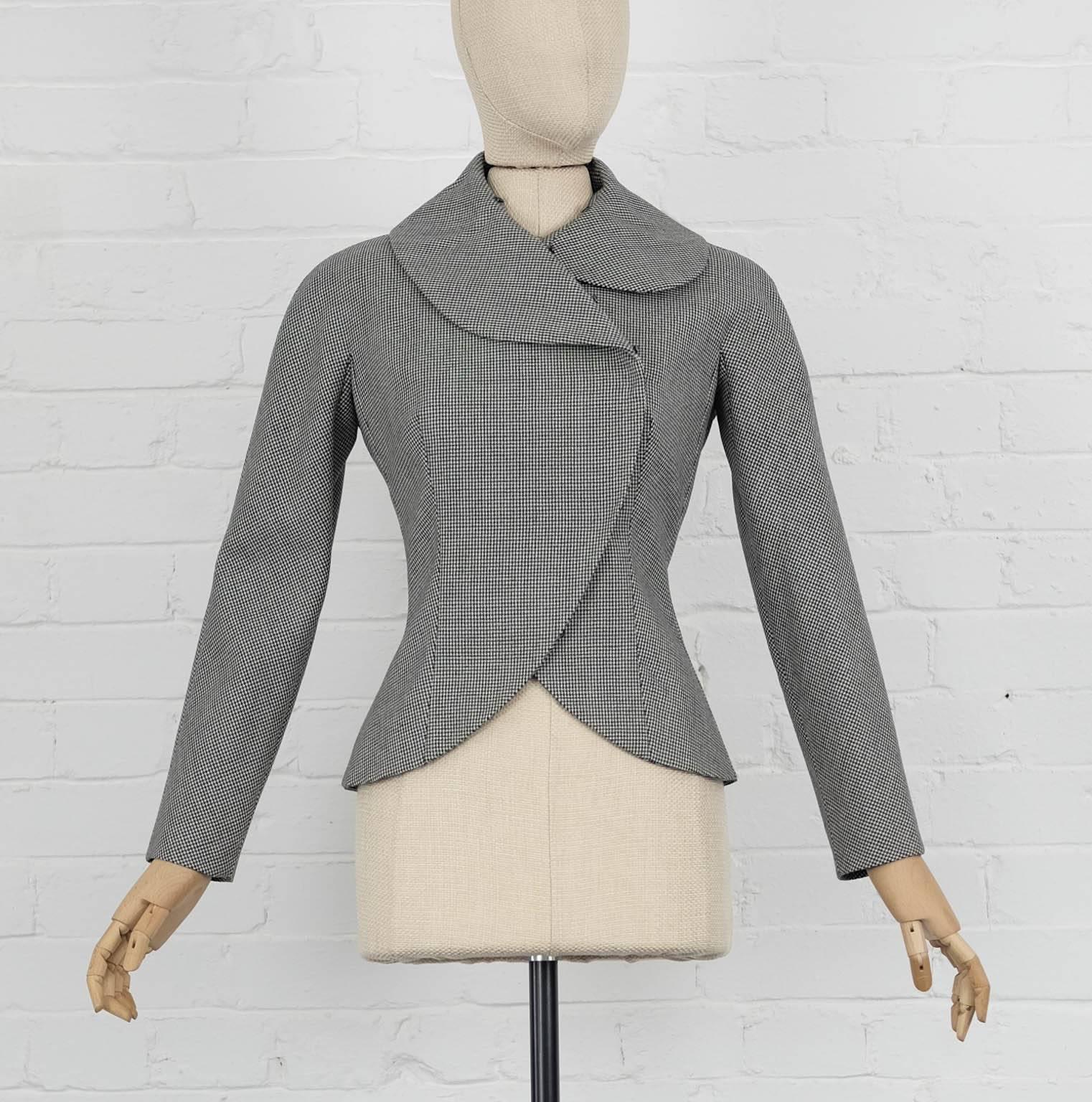 1990's CHRISTIAN DIOR by John Galliano Houndstooth fox fur jacket and skirt suit For Sale 1
