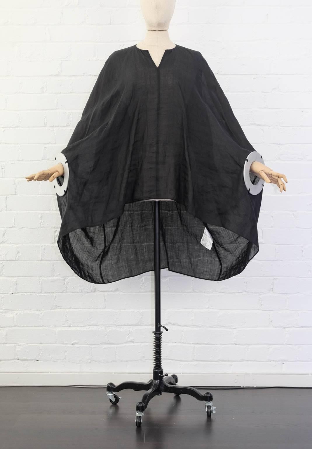 Women's 2016 Junya Watanabe linen cape dress featuring metal cuffs For Sale