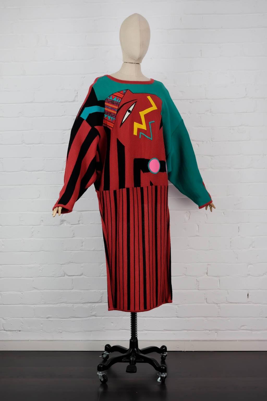 1980s Kansai Yamamoto 'Kabuki' wool knitted dress front to back overcoat.

Features a long front body and an opening in the back, with a detachable panel.

Composition label is missing (wool).
Made in Japan




