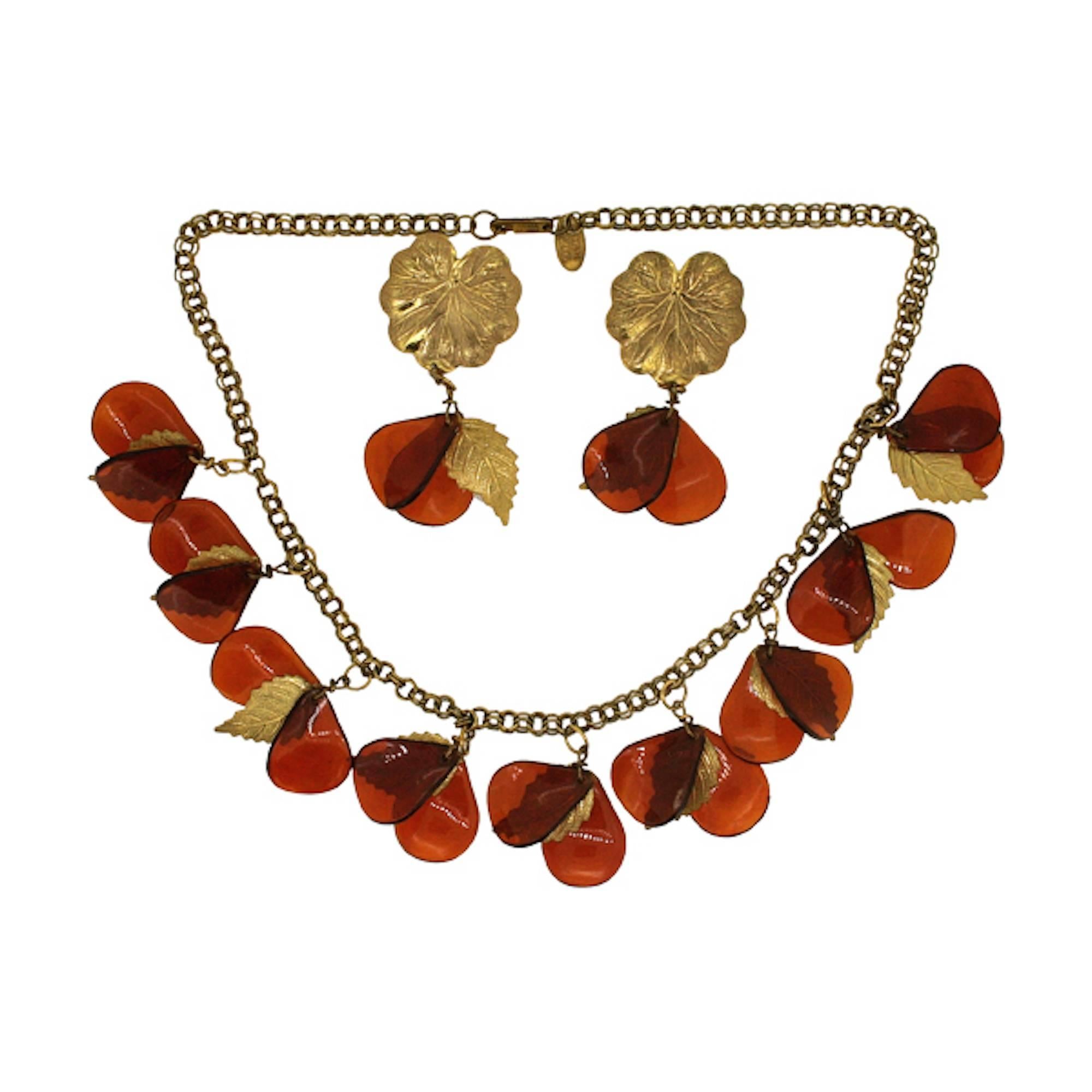Miriam Haskell 1970s Lucite and Gilt Metal Vintage Necklace and Earrings Set  For Sale