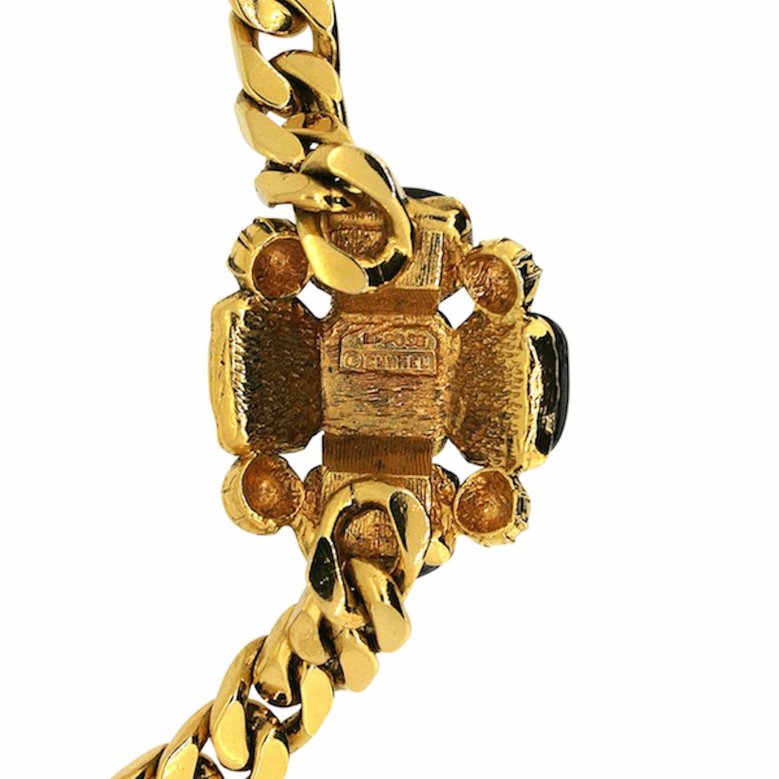 Chanel 1970s  Gripoix Glass Vintage Necklace For Sale 3