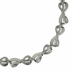 Trifari 1960s Vintage Silver Tone Bow Necklace