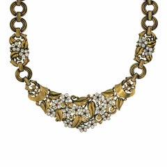 Trifari 1940s Rhinestone Floral Design and Gilt Metal Vintage Necklace