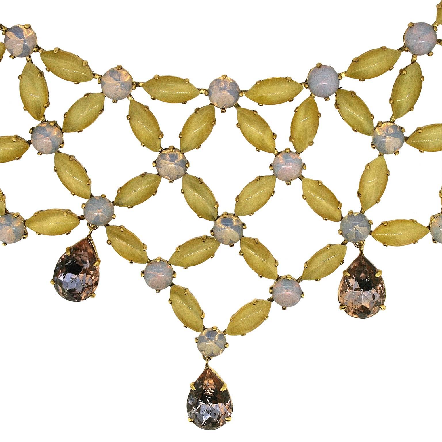 1950s Yellow and Pink Rhinestone Vintage Statement Necklace In Good Condition For Sale In Wigan, GB