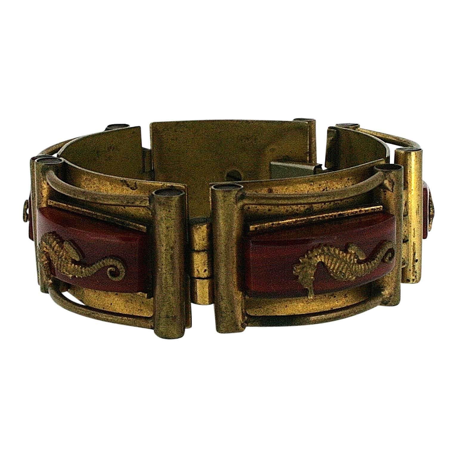Jean Painlevé 1930s Seahorse Design Vintage Bracelet In Good Condition For Sale In Wigan, GB