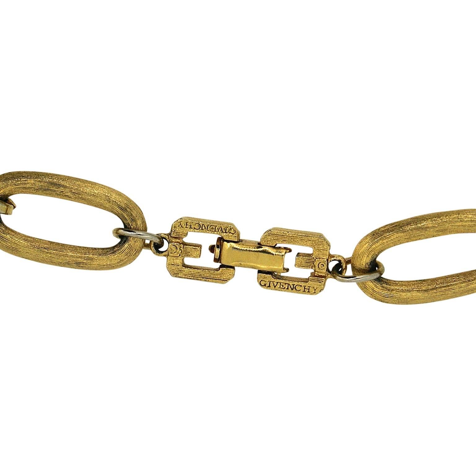 Women's Givenchy 1980s Gold Tone Vintage Link Necklace For Sale