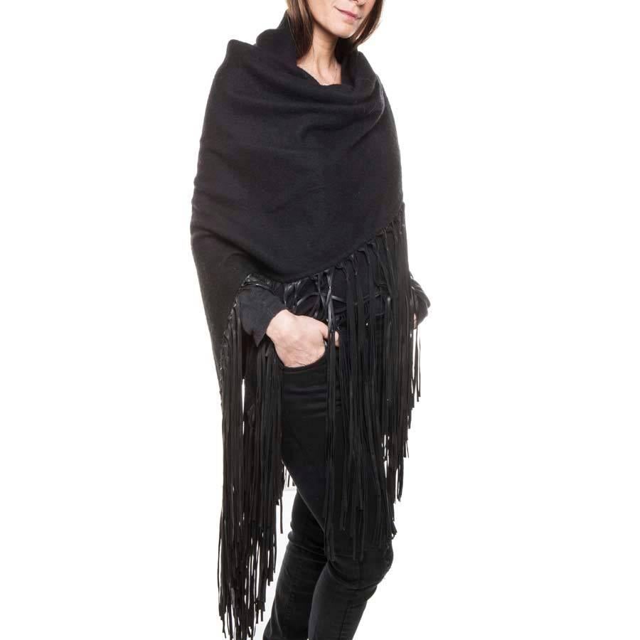 Black Rare Hermes Fringed Shawl in black Cashmere, Wool and Lamb