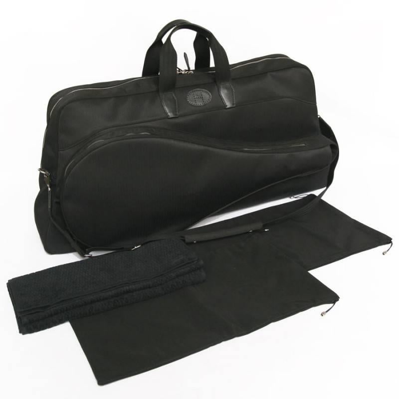 Sac de tennis HERMES en toile à chevrons noirs avec sa serviette noire 2