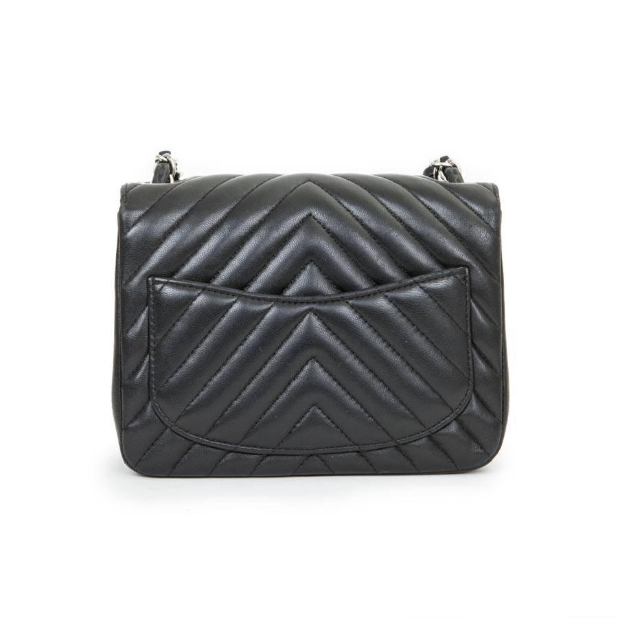 Mini Chanel Quilted Black Lamb Leather Shoulder Bag In Good Condition In Paris, FR