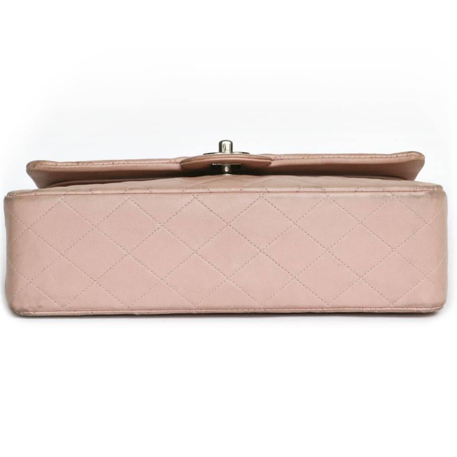 Women's CHANEL Timeless Flap Shoulder Bag in Pink Leather 