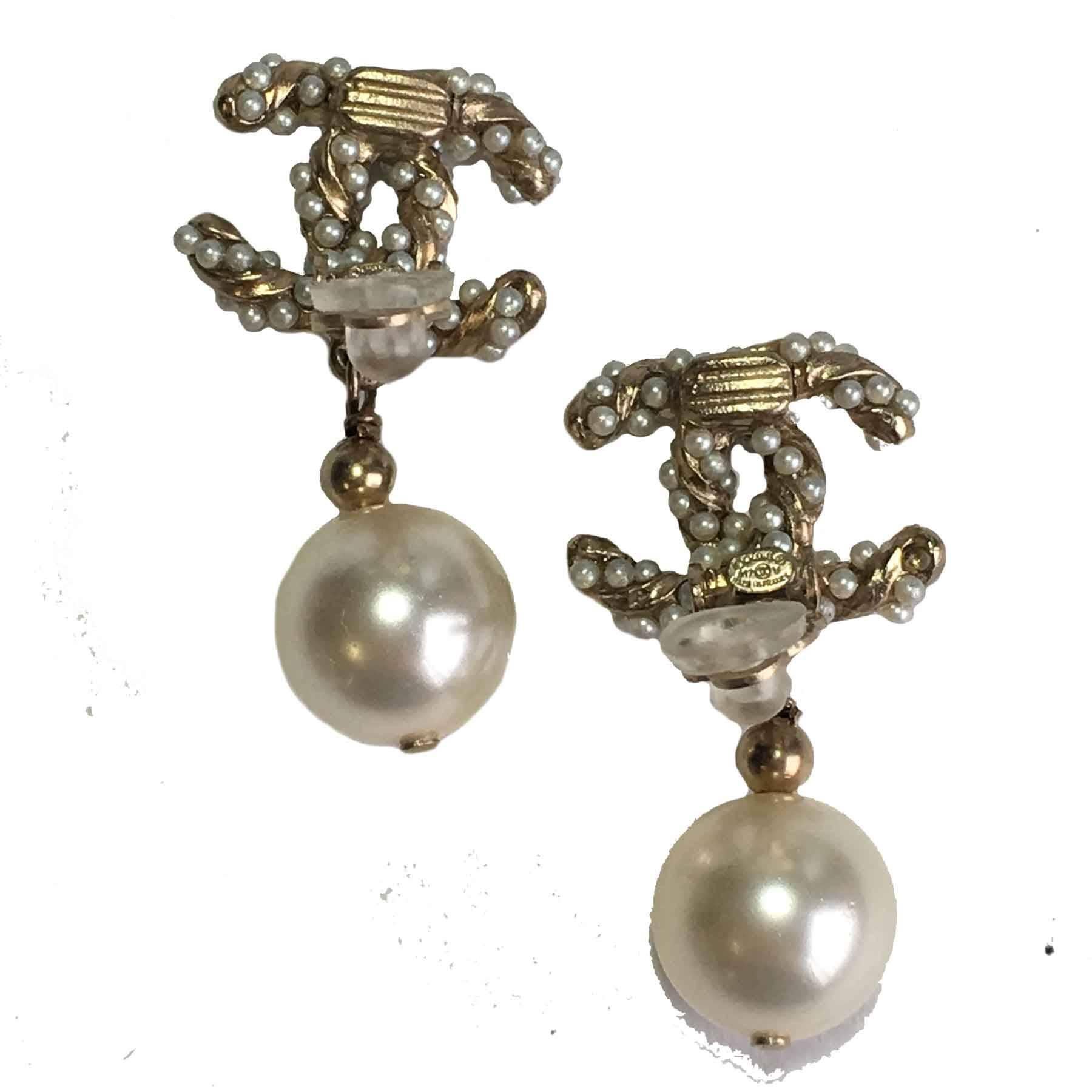 Women's Chanel Pearls and Golden Metal Clips