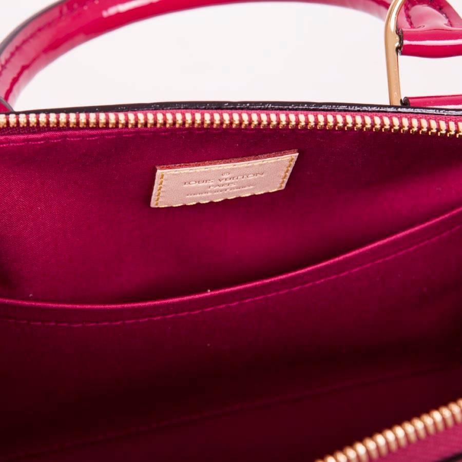 LOUIS VUITTON 'Montana' Model Bag in Patent Indian Pink Leather 4