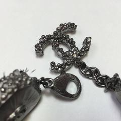 CHANEL Bracelet in Feathers and Silver Plated Metal