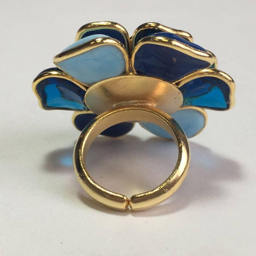 Marguerite de Valois Camellia Ring Size 50EU in Blue Molten Paste and Gilt Metal In New Condition In Paris, FR